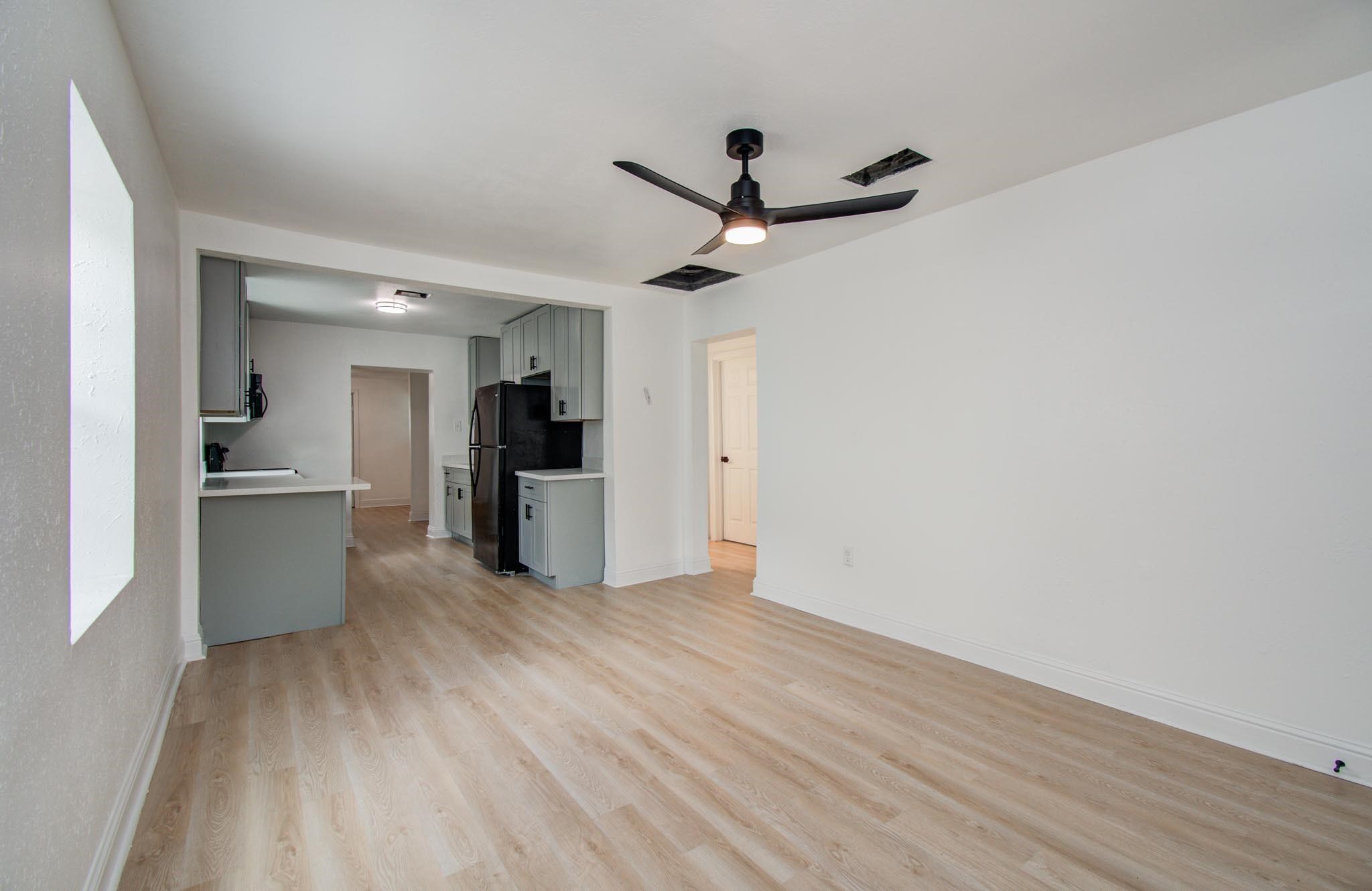 10309 Wiggins Street Property Photo 8