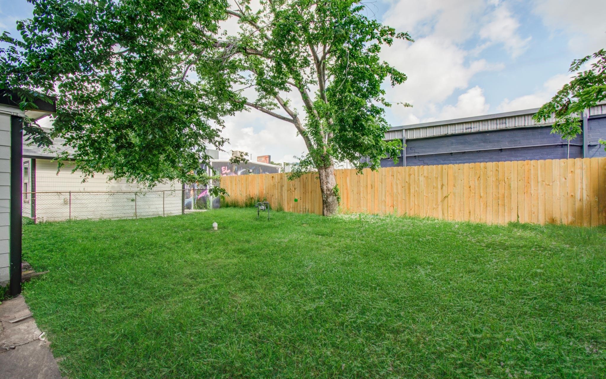 10309 Wiggins Street Property Photo 28