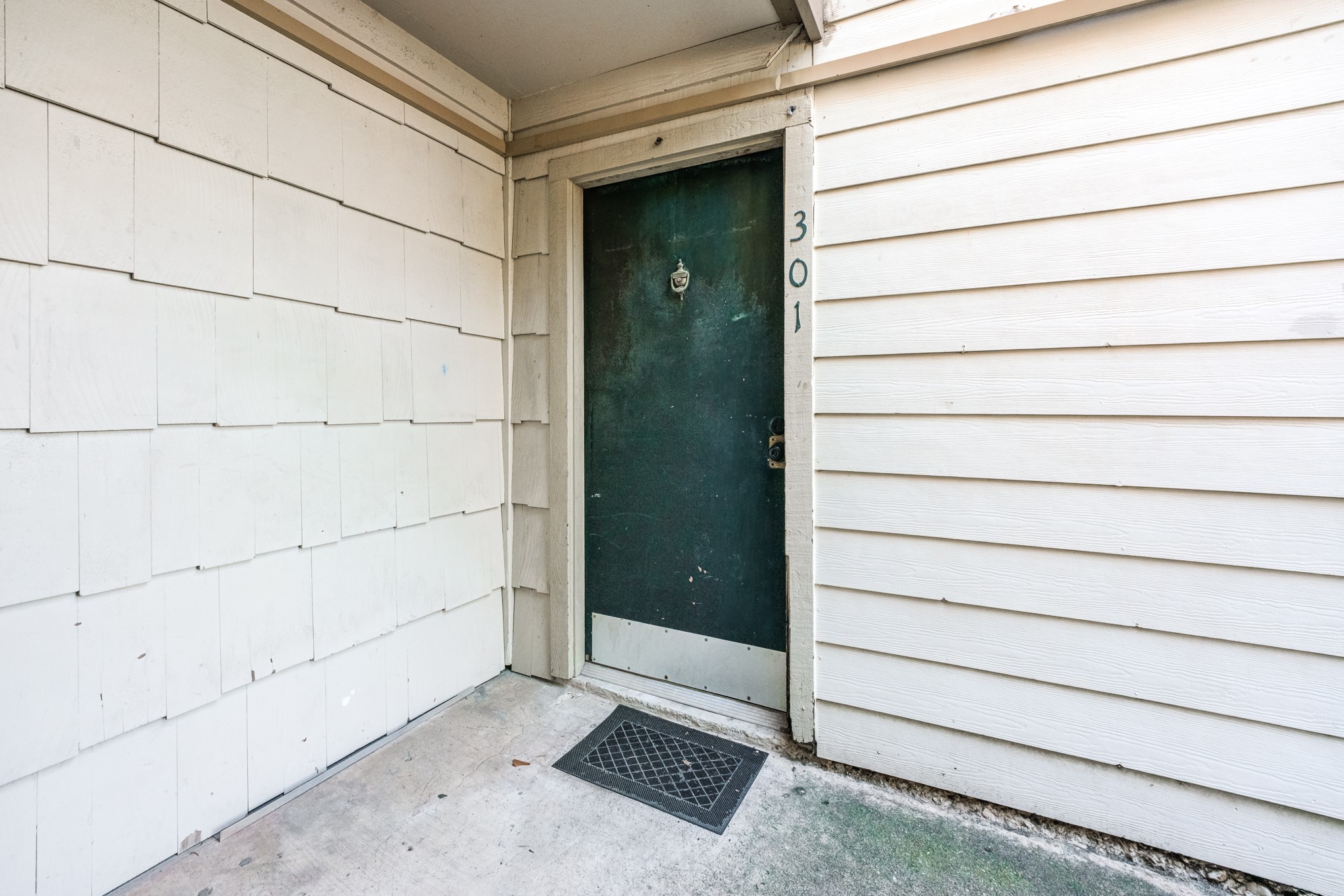 6001 Reims Road 301 Property Photo 5