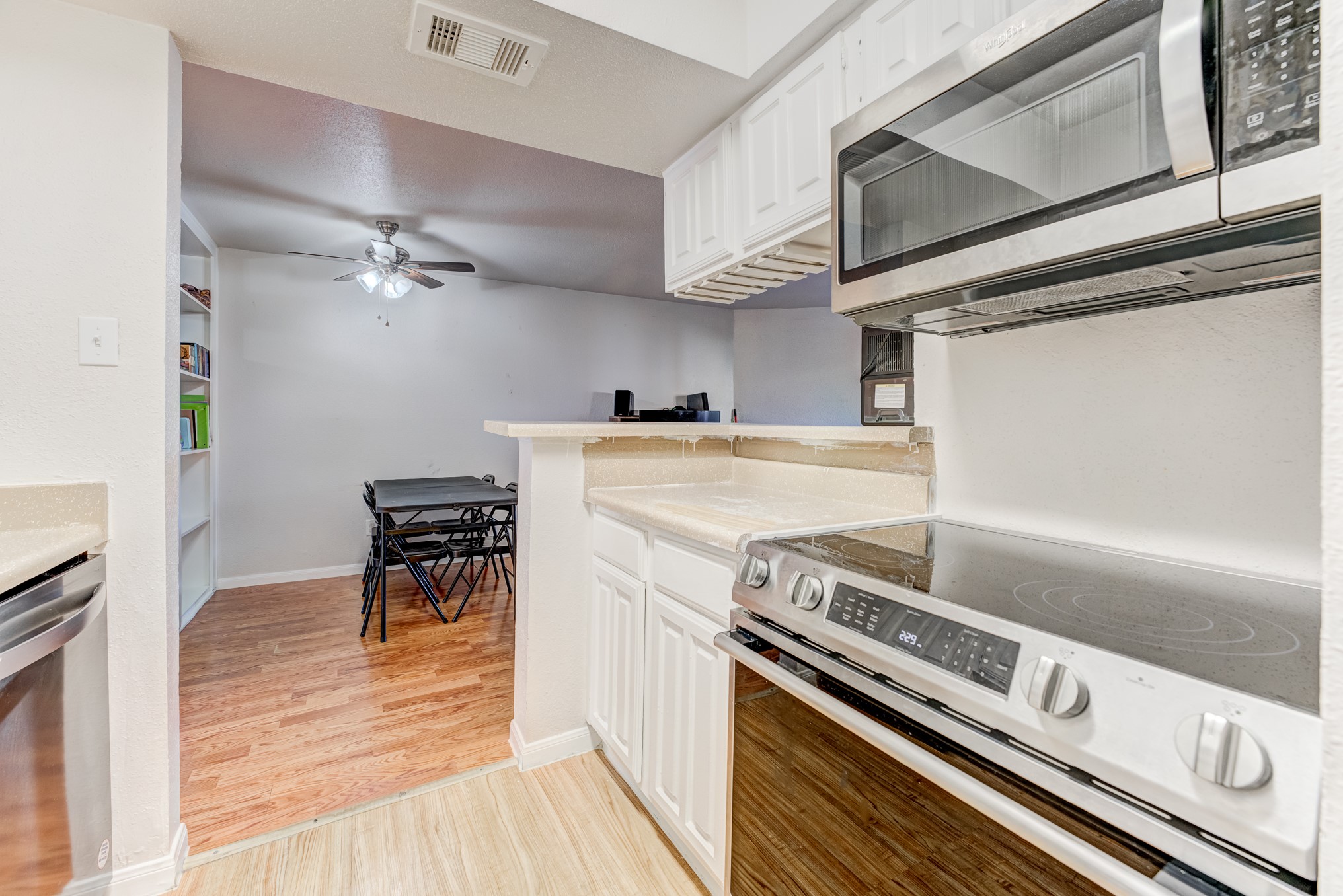 6001 Reims Road 301 Property Photo 16
