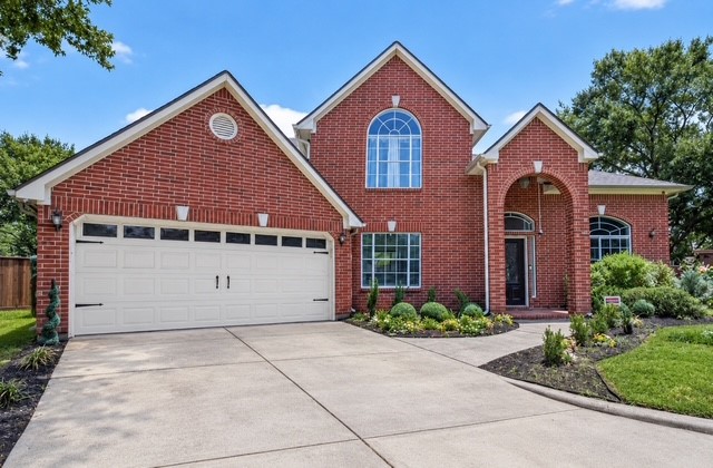 8802 Outview Court Property Photo 1