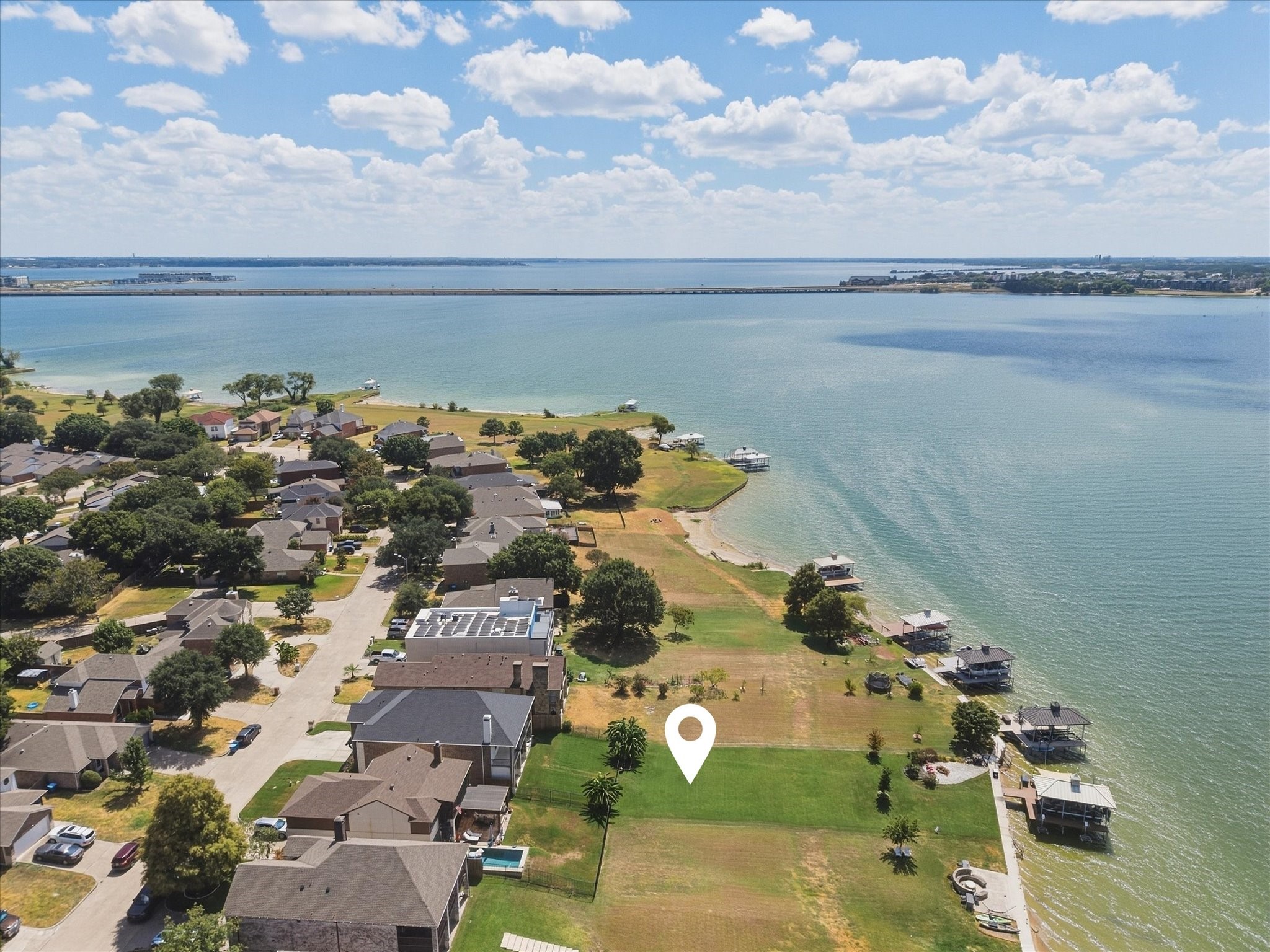 2213 Windjammer Way Property Photo 3