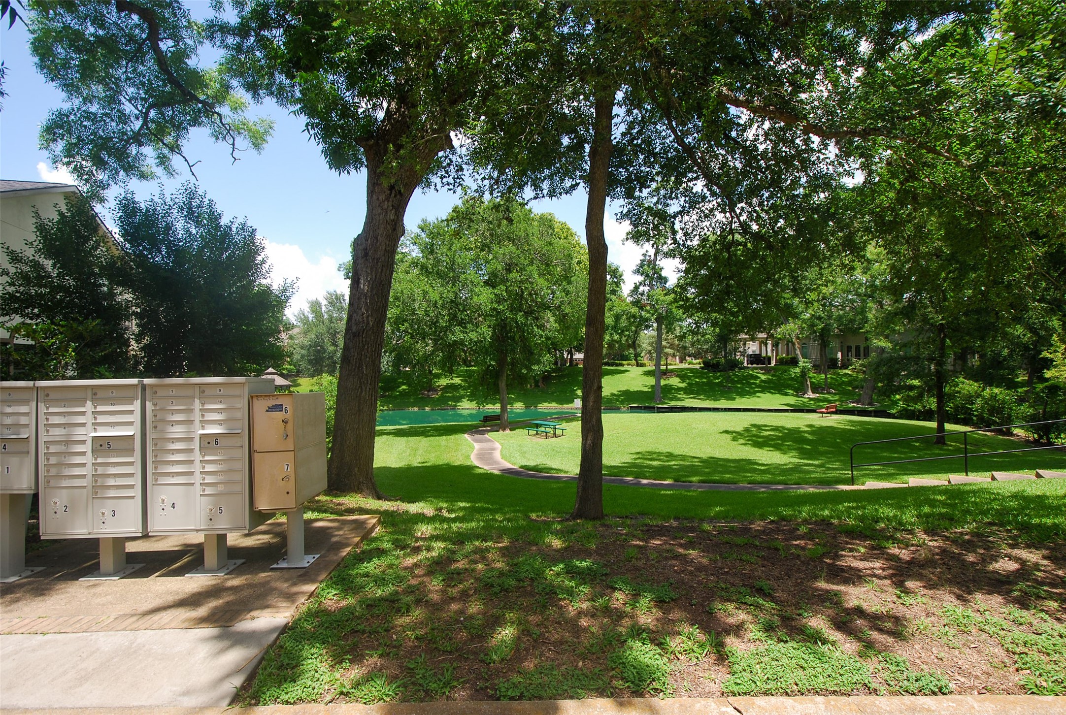 4811 Lake Village Drive Property Photo 9