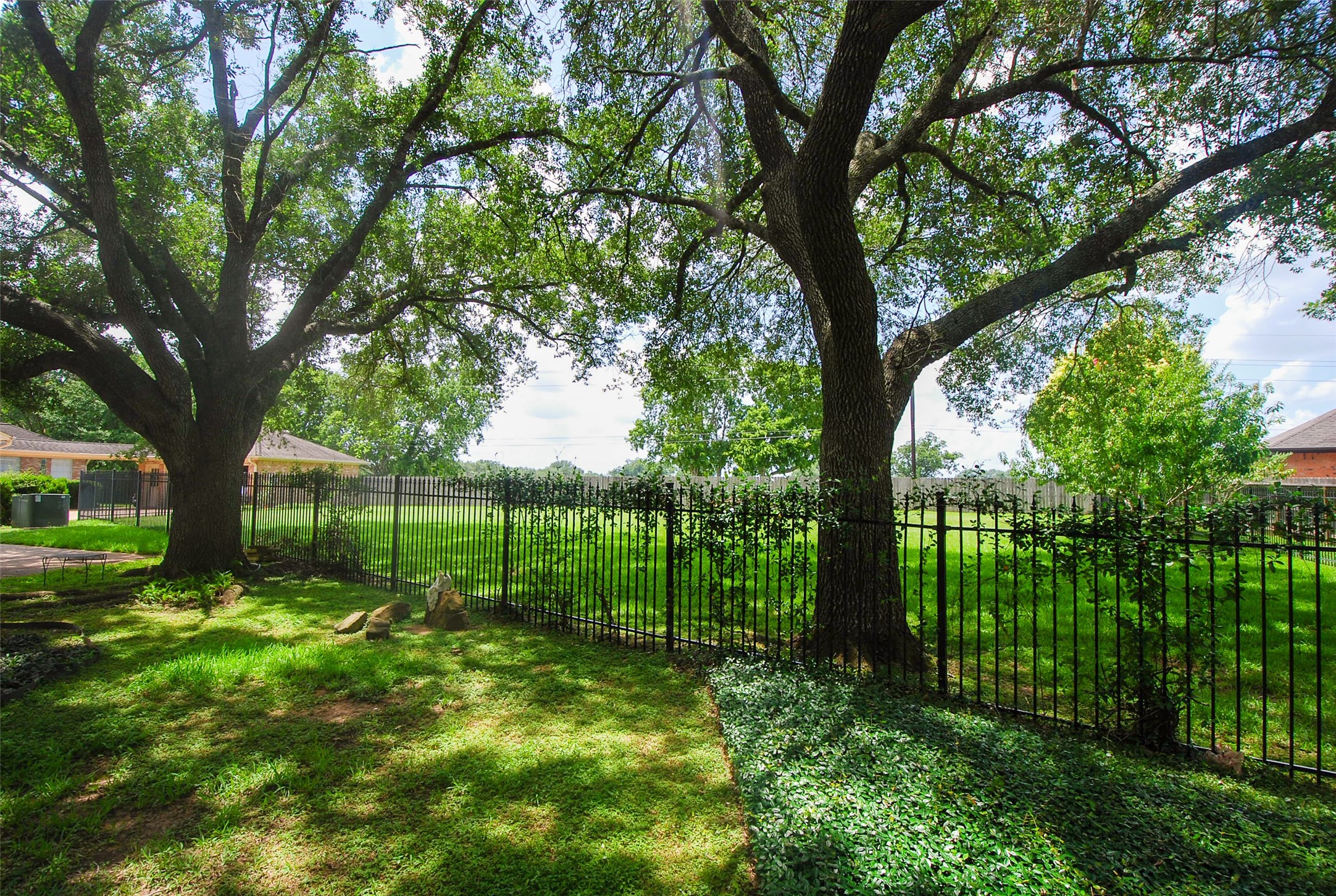 4811 Lake Village Drive Property Photo 12