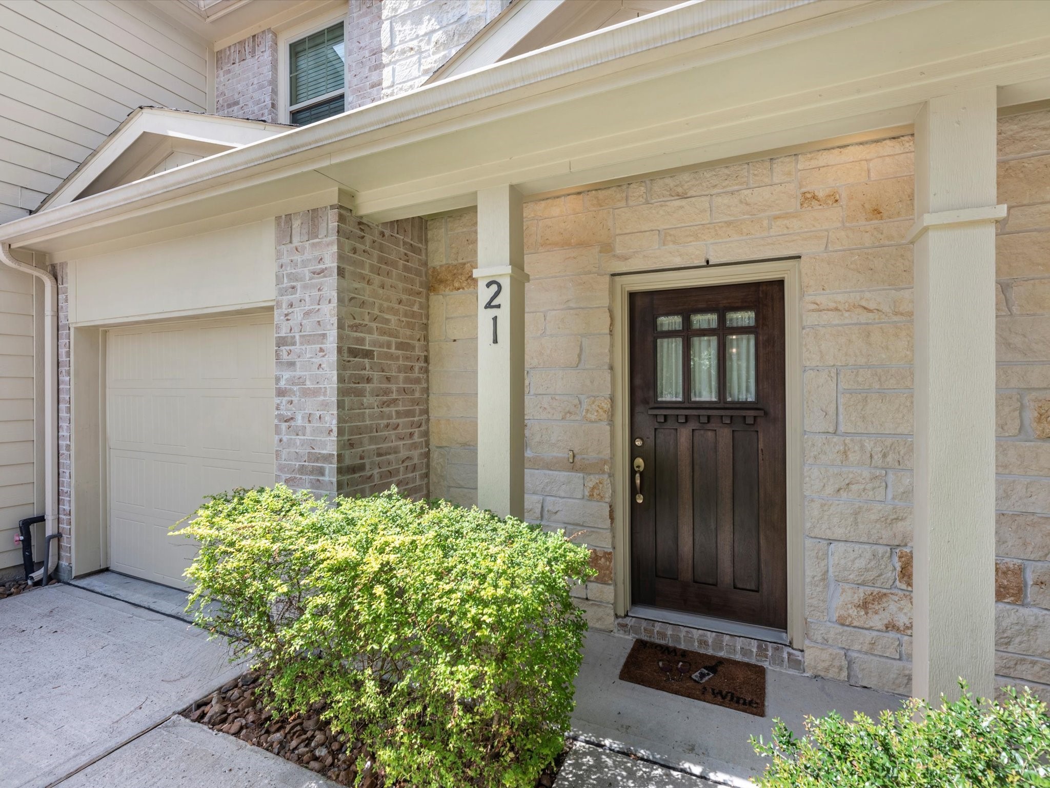 16020 Fountainview Drive 21 Property Photo 6