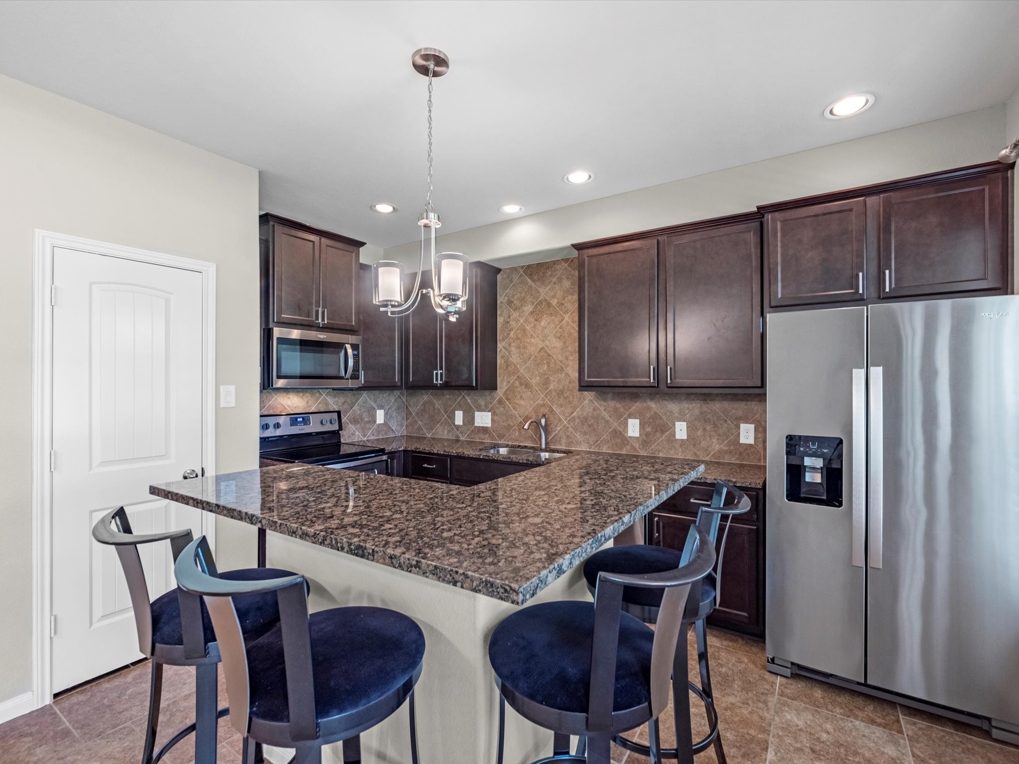 16020 Fountainview Drive 21 Property Photo 13