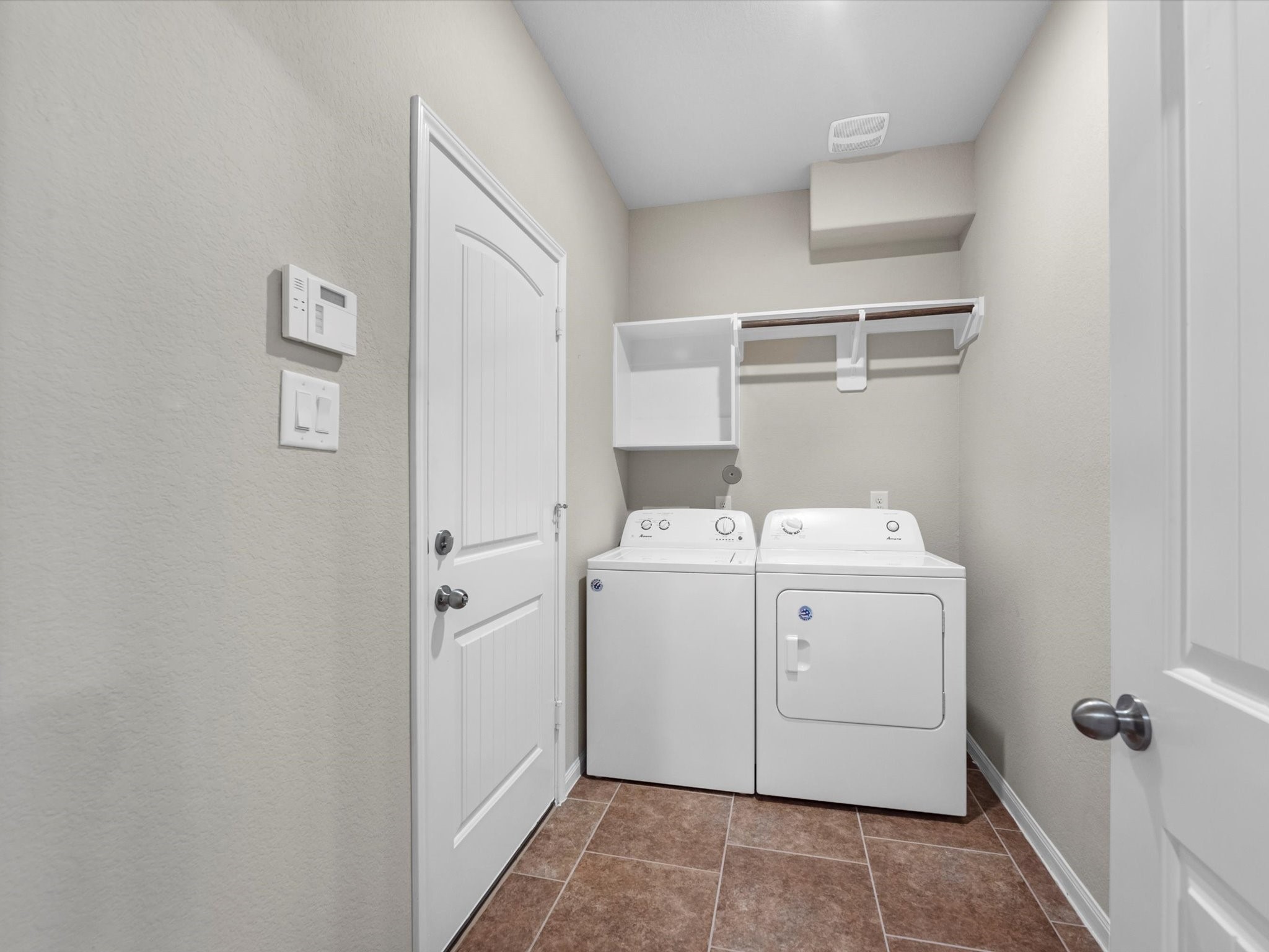 16020 Fountainview Drive 21 Property Photo 18