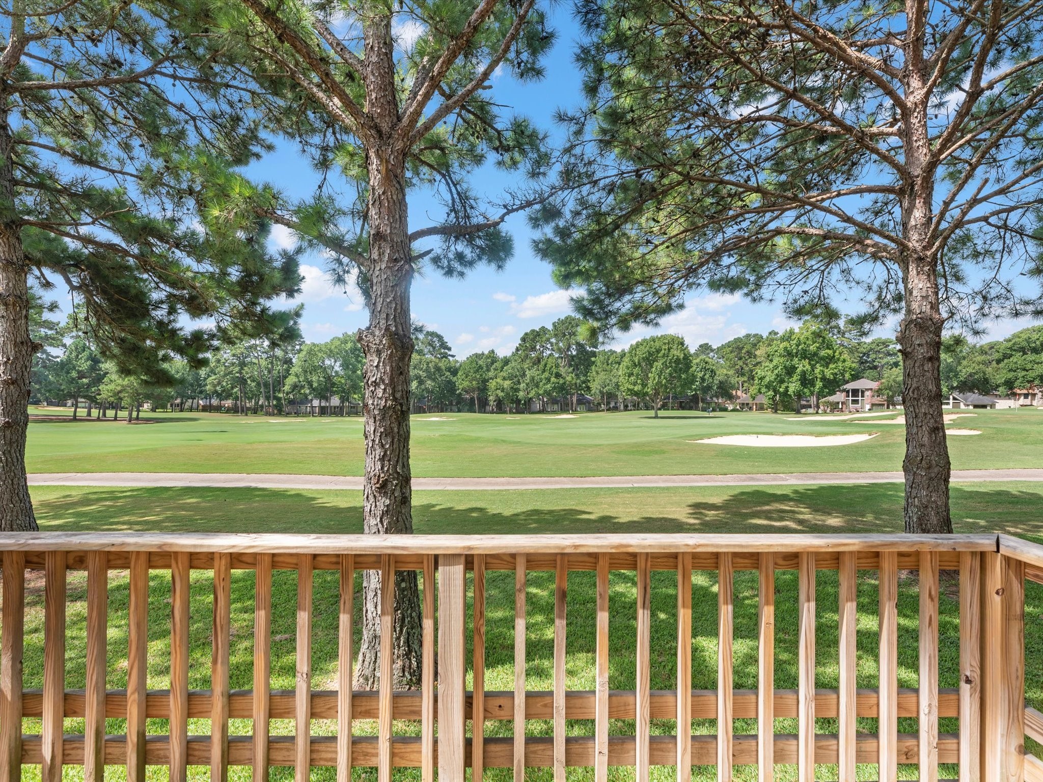 16020 Fountainview Drive 21 Property Photo 29