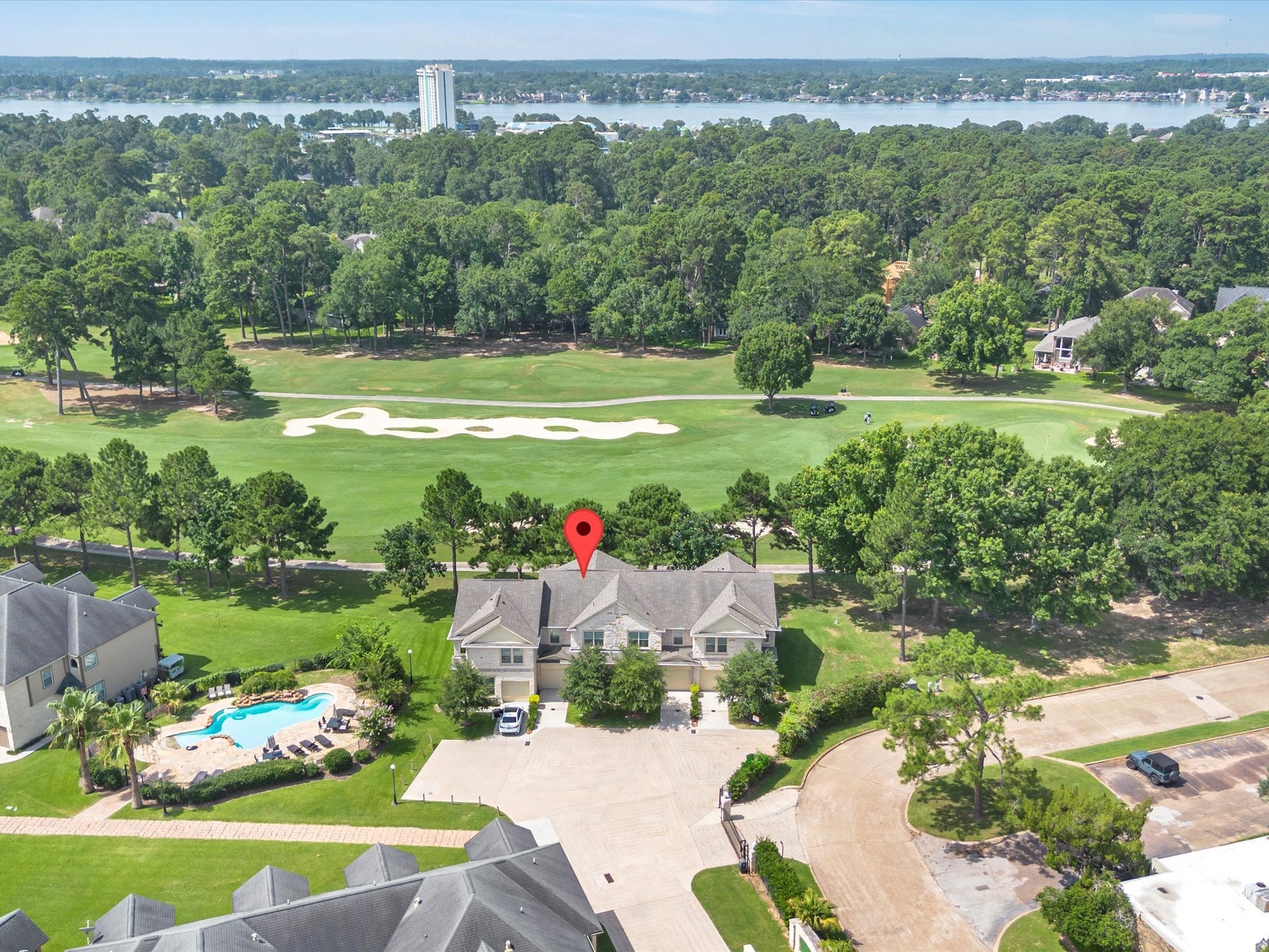 16020 Fountainview Drive 21 Property Photo 32