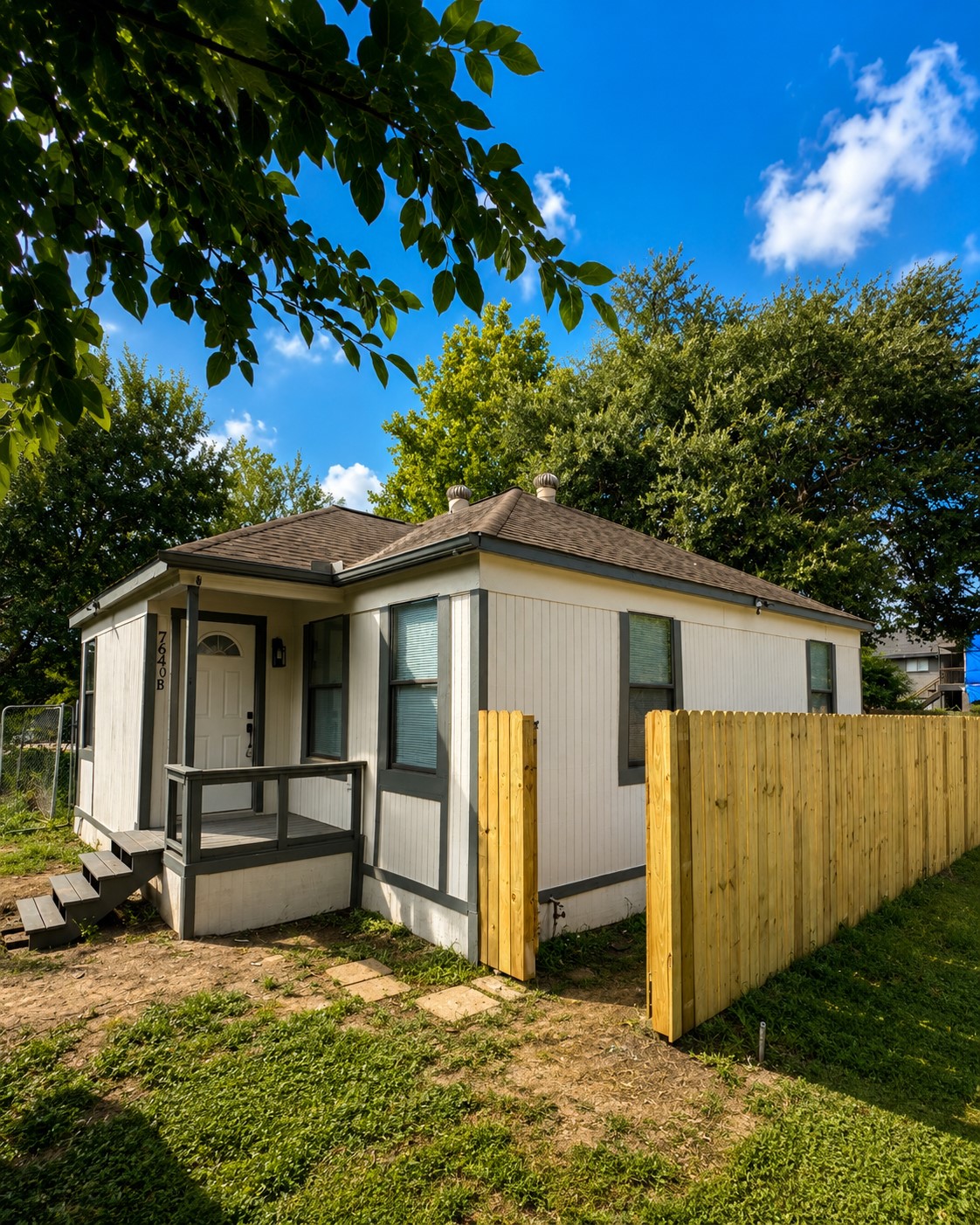 7636 Broadview Drive Property Photo 11
