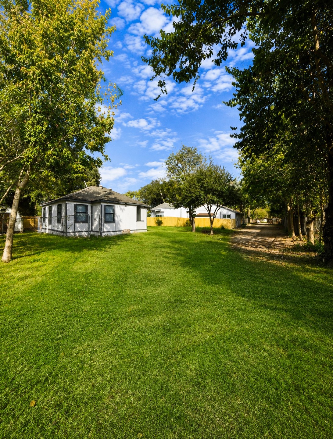 7636 Broadview Drive Property Photo 16