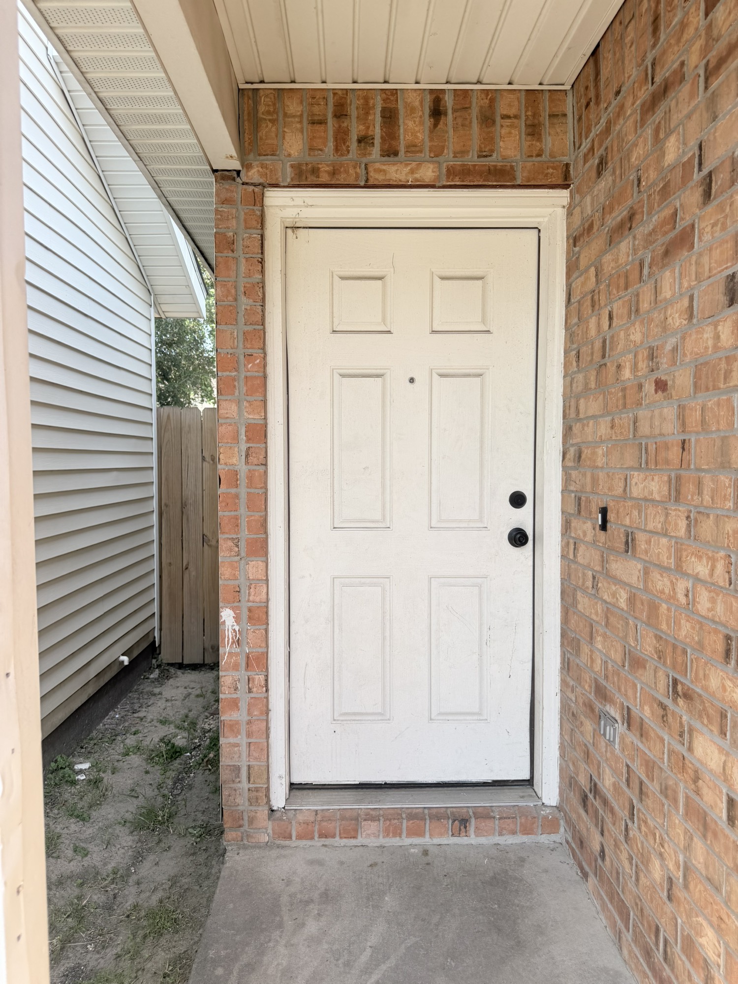 15527 Martineau Street Property Photo 7