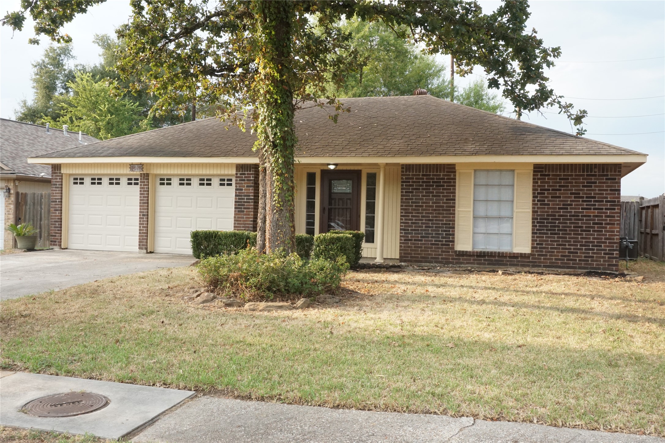 5022 Fox Hollow Boulevard Property Photo 1