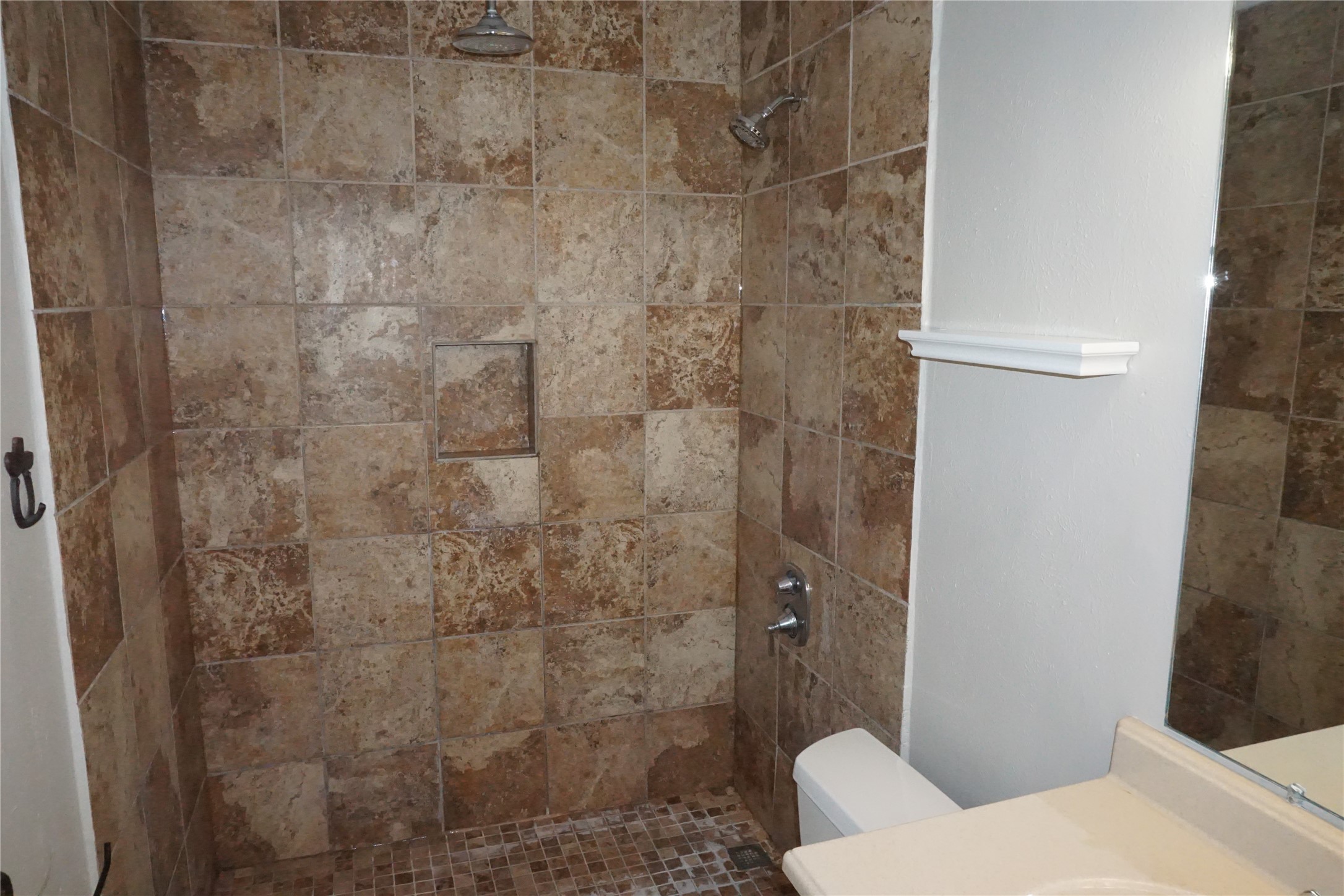 5022 Fox Hollow Boulevard Property Photo 27