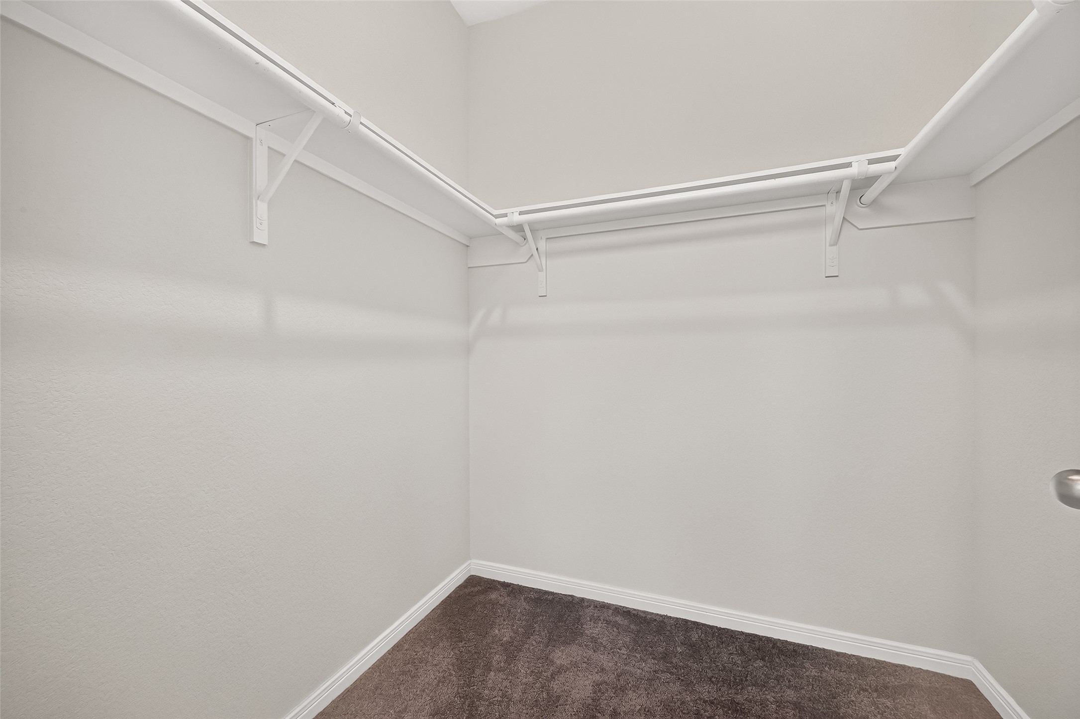2118 Katalonia Lane Property Photo 33