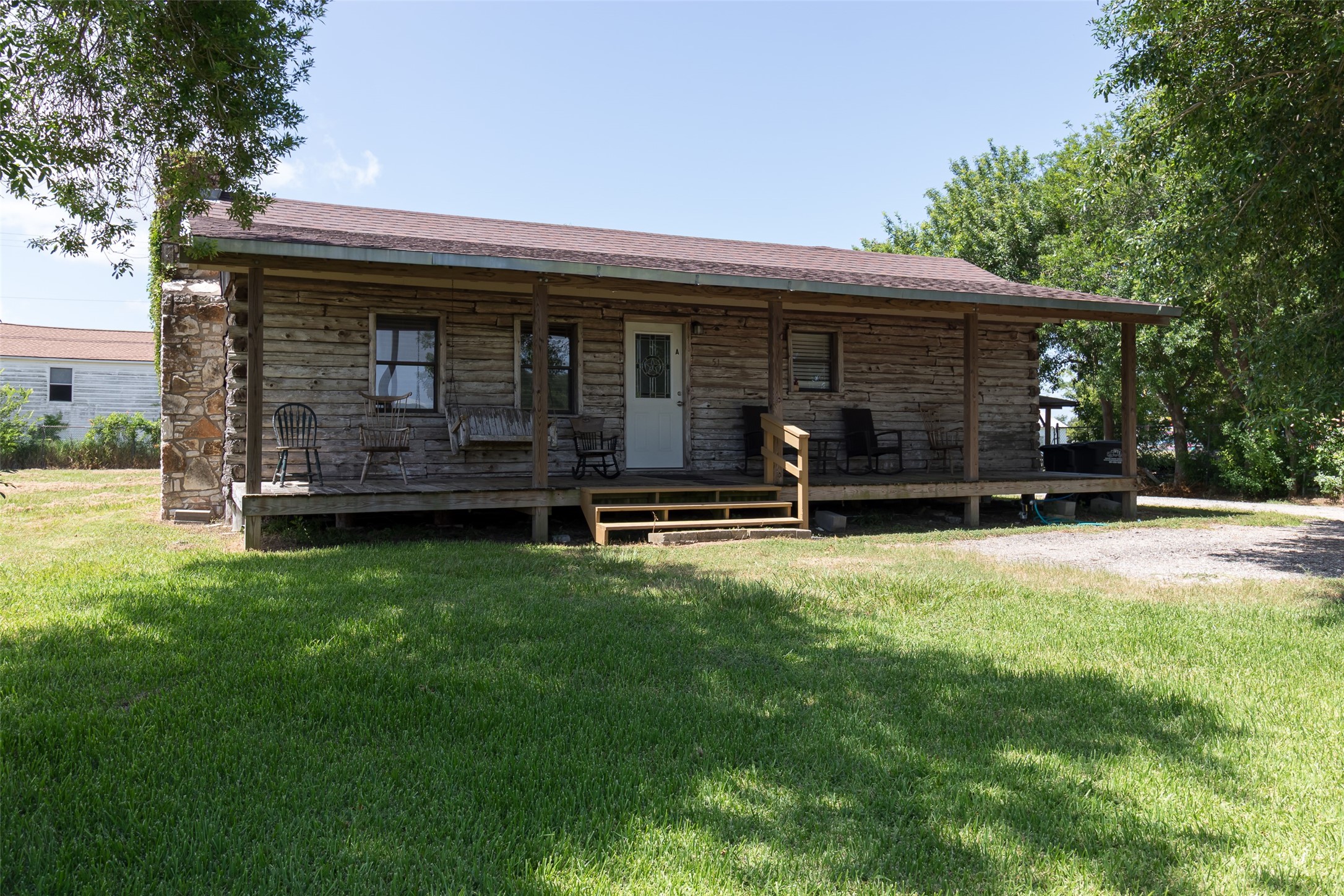 511 Commerce Street Property Photo 1