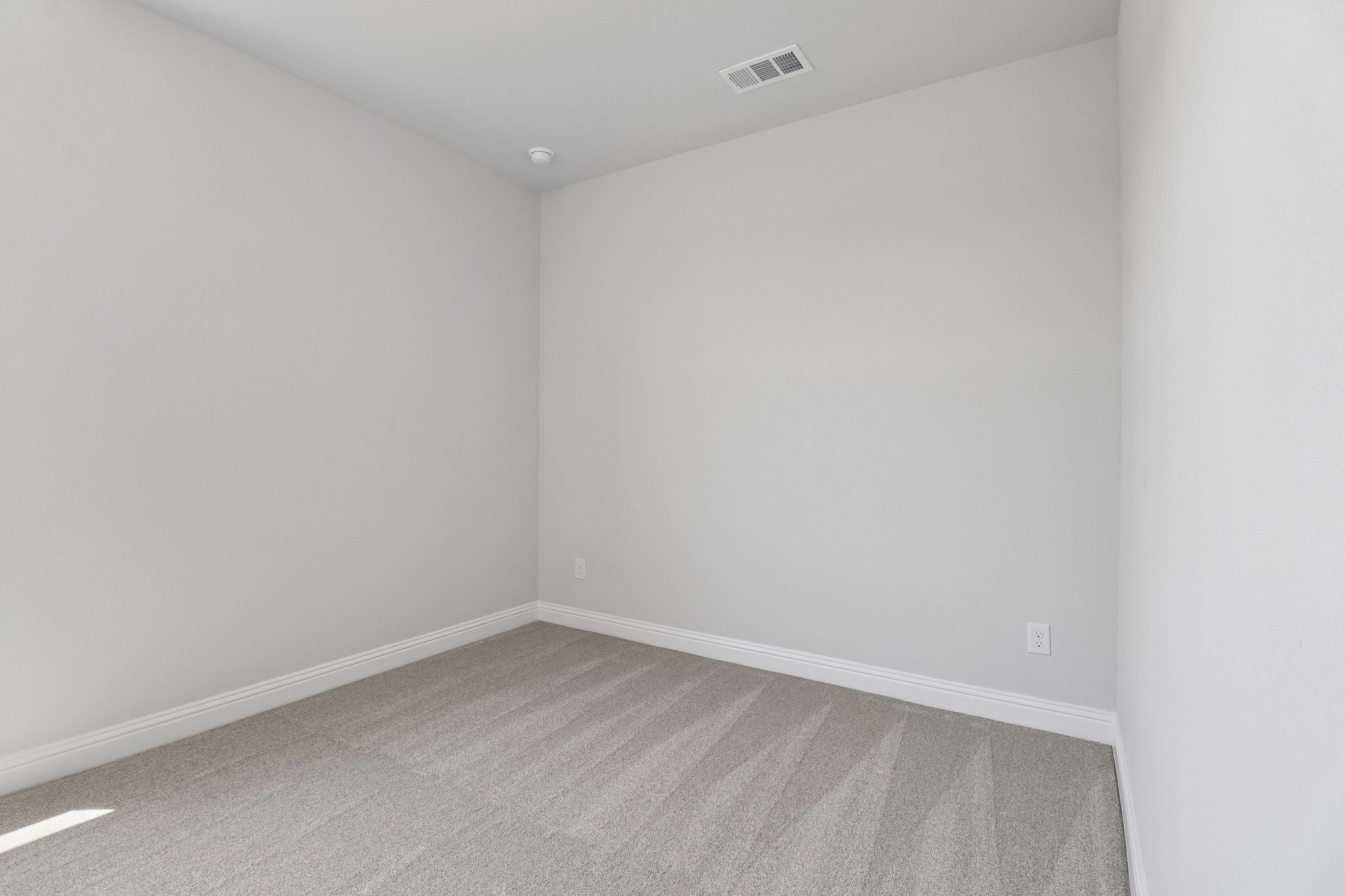 4015 Apiary Point Property Photo 14