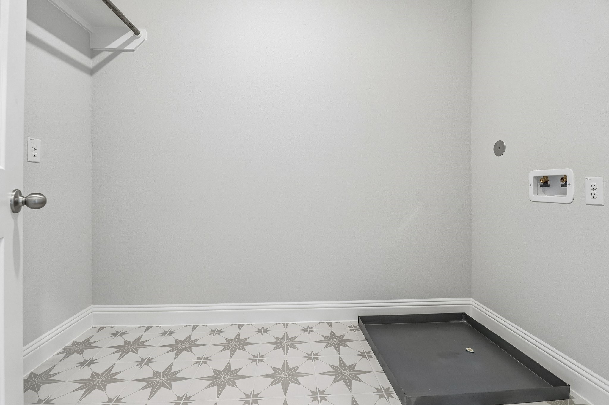4015 Apiary Point Property Photo 24