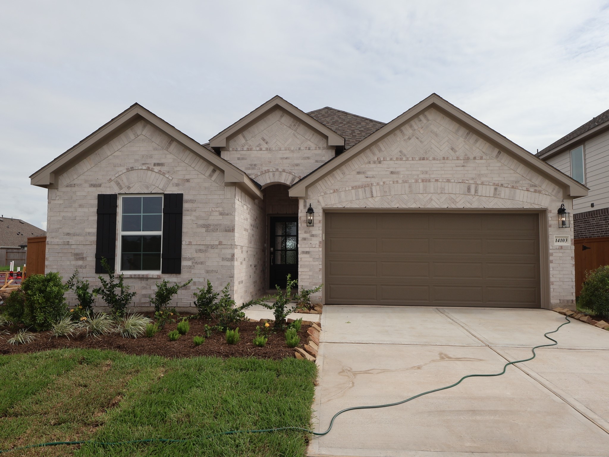 14103 Hillier Run Drive Property Photo 1