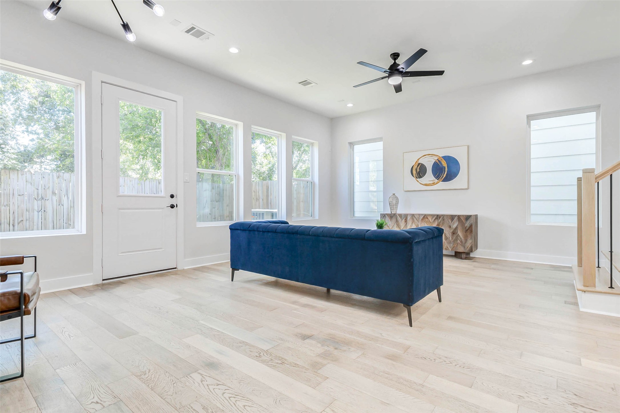 2310 Campbell Road C Property Photo 5