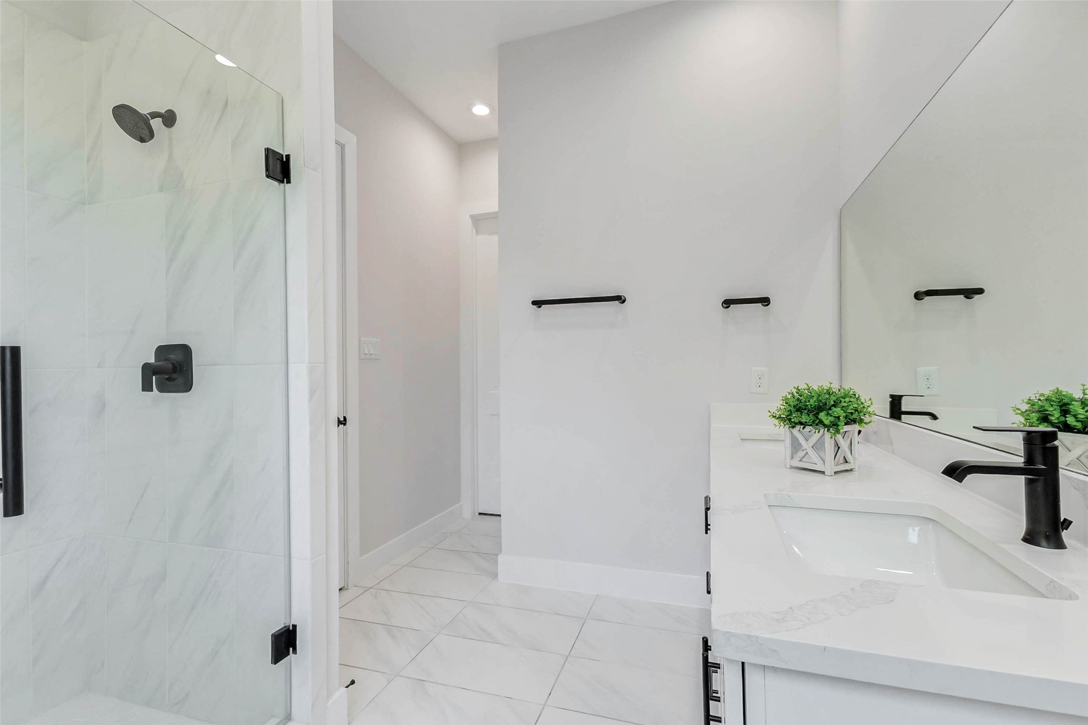 2310 Campbell Road C Property Photo 12