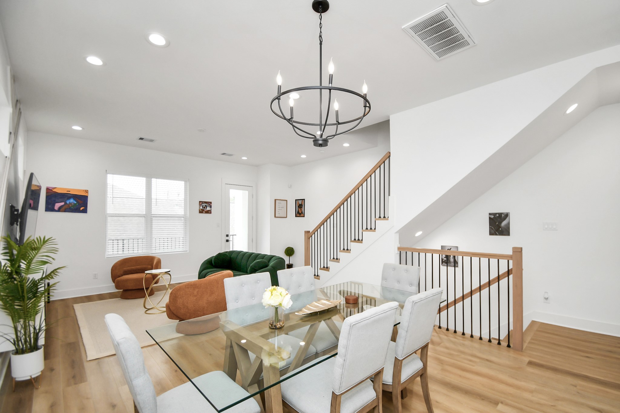 2015 Cochran Street Property Photo 7