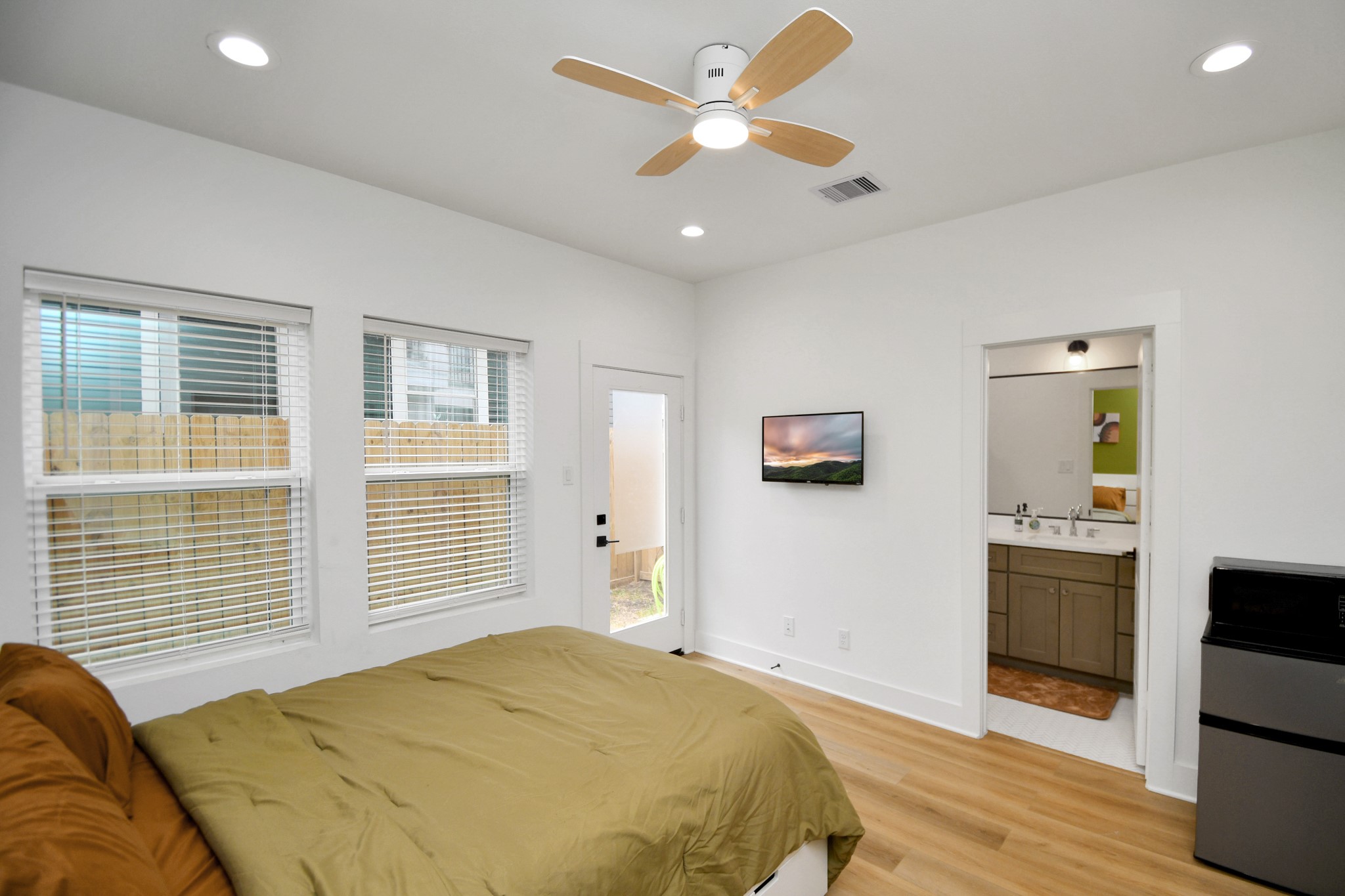 2015 Cochran Street Property Photo 20