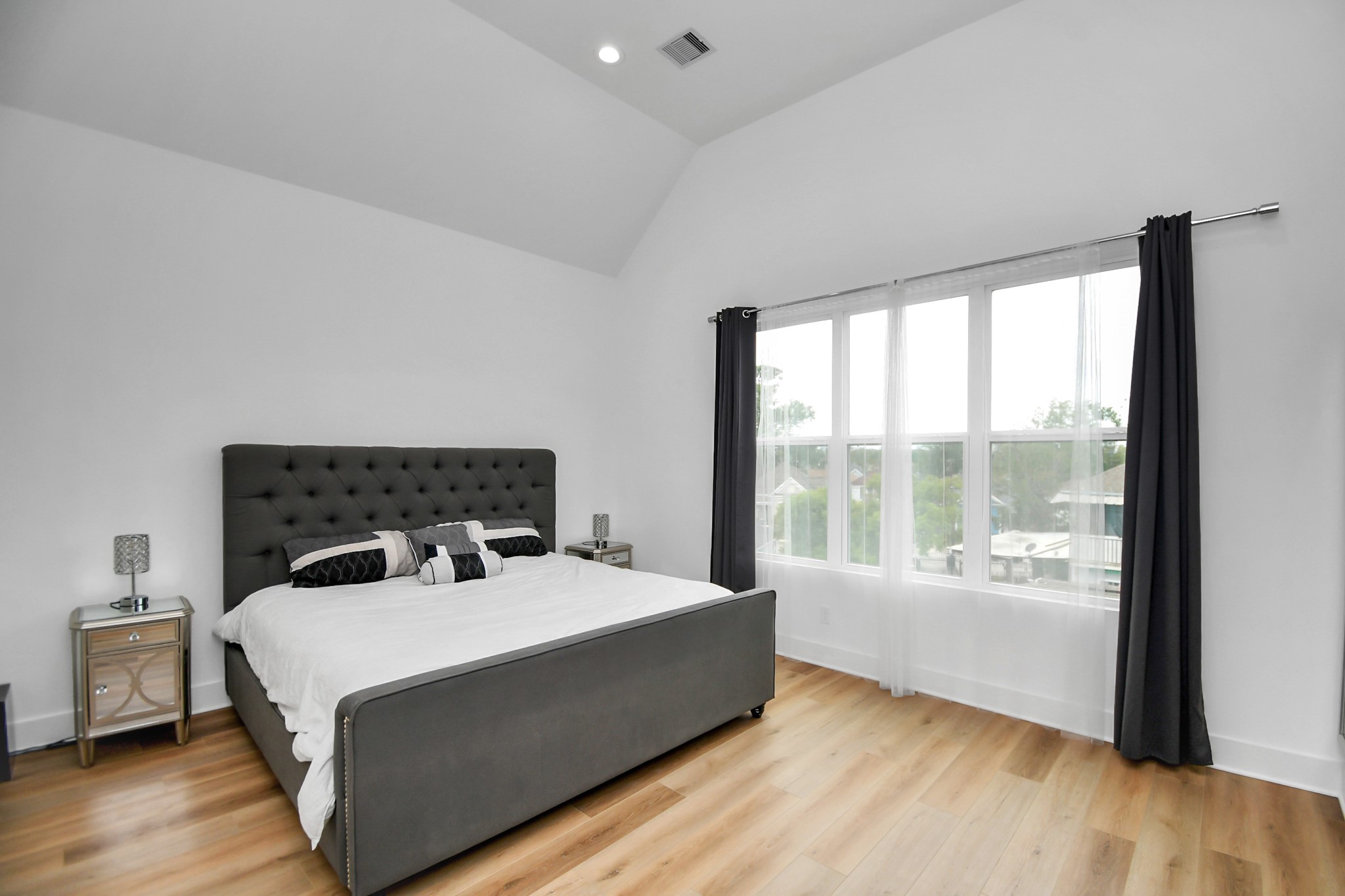 2015 Cochran Street Property Photo 22