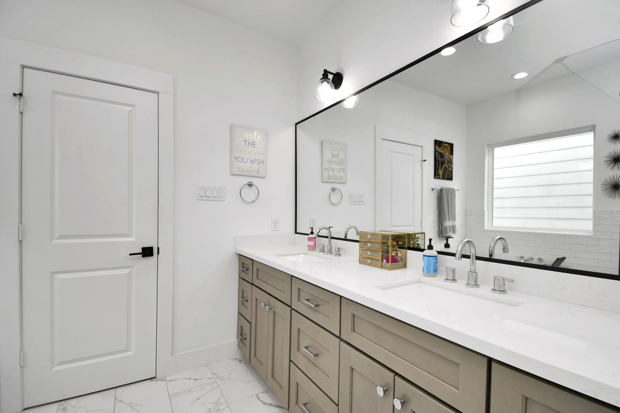 2015 Cochran Street Property Photo 28