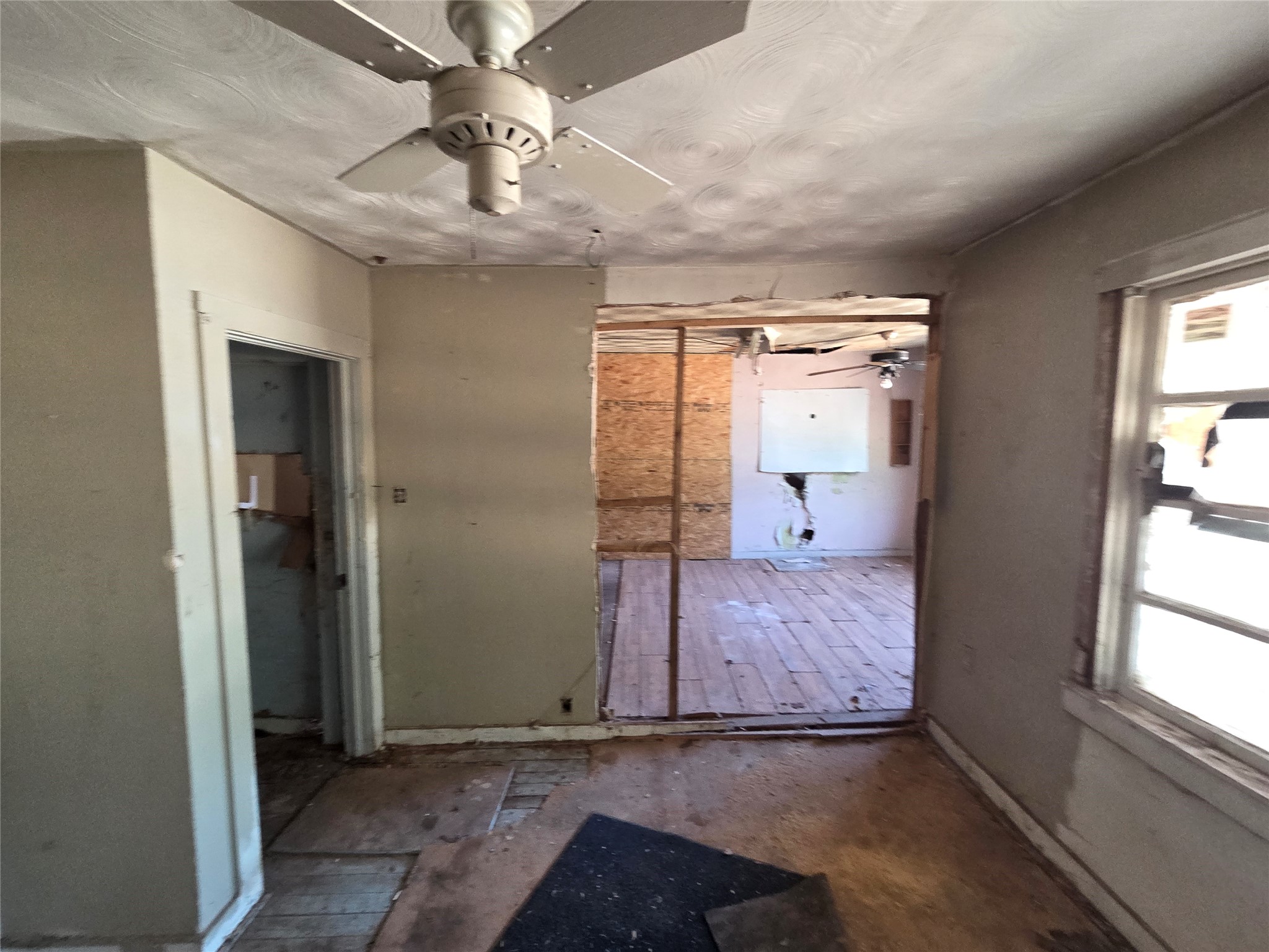 811 Tulsa Street Property Photo 7
