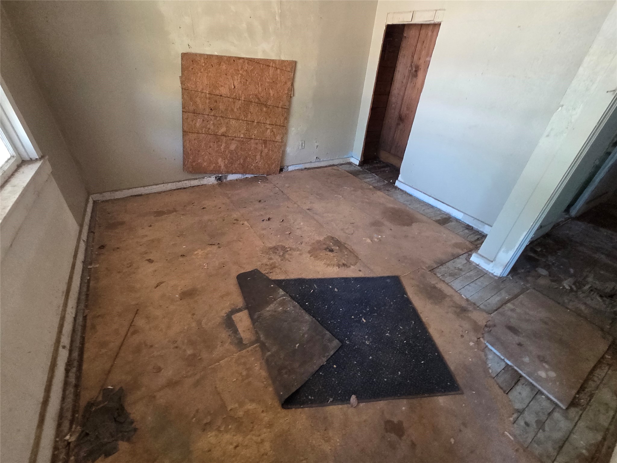 811 Tulsa Street Property Photo 8