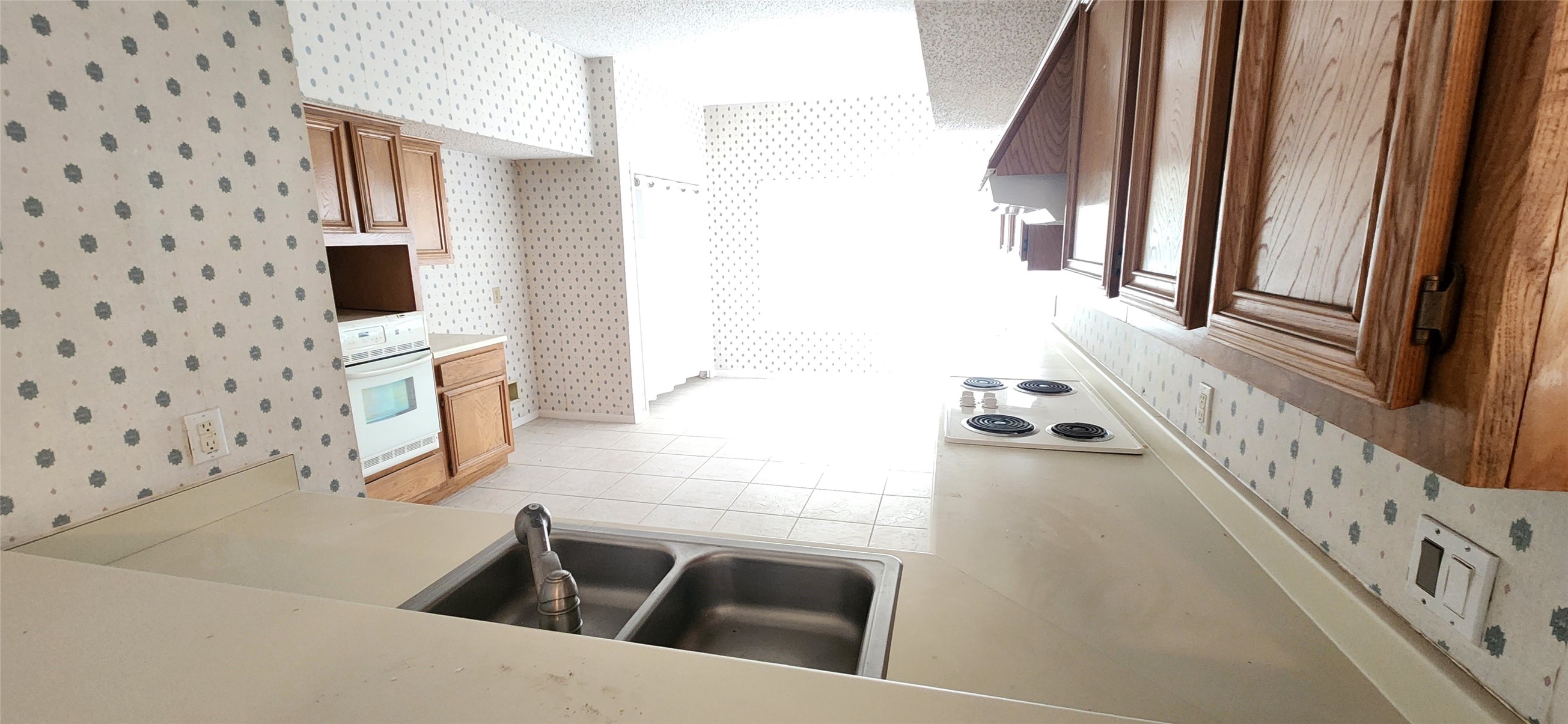 12838 Ashford Knoll Drive Property Photo 5