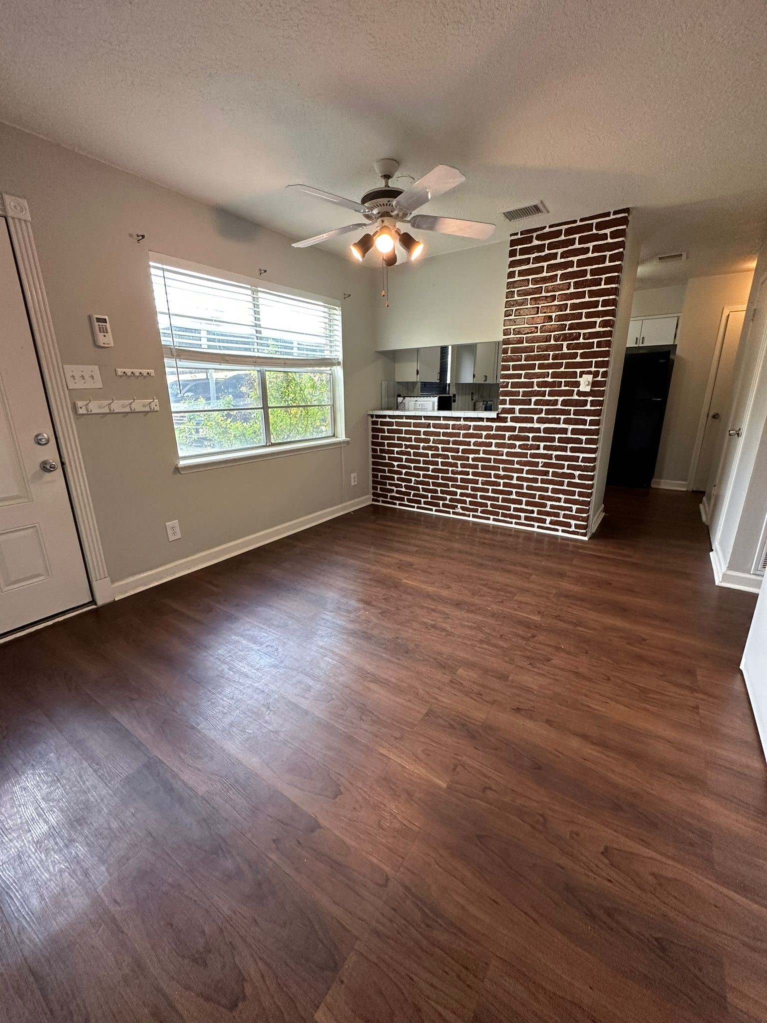 7305 S Gessner Road Property Photo 15