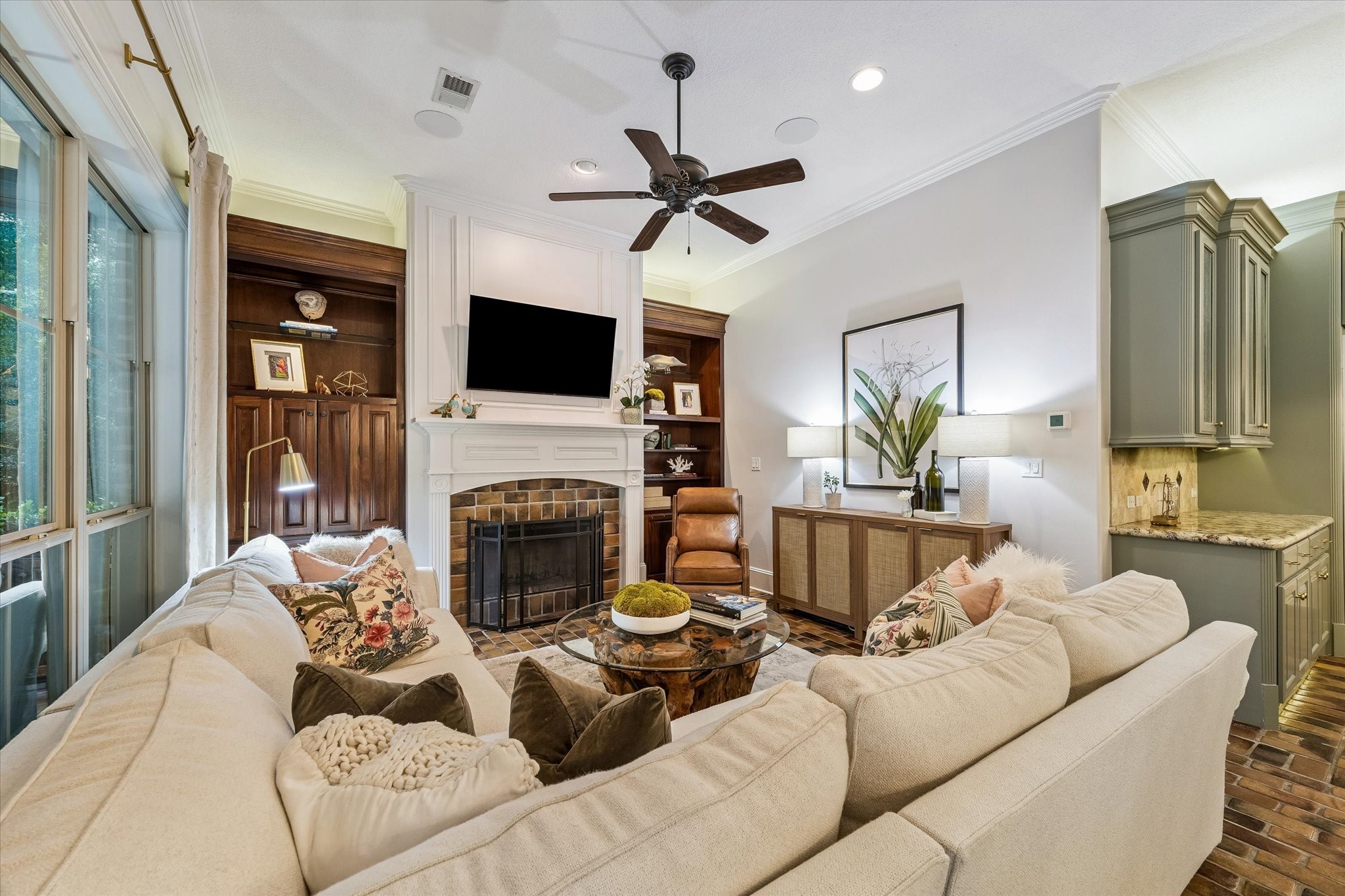 10290 Paradise Valley Drive Property Photo 14