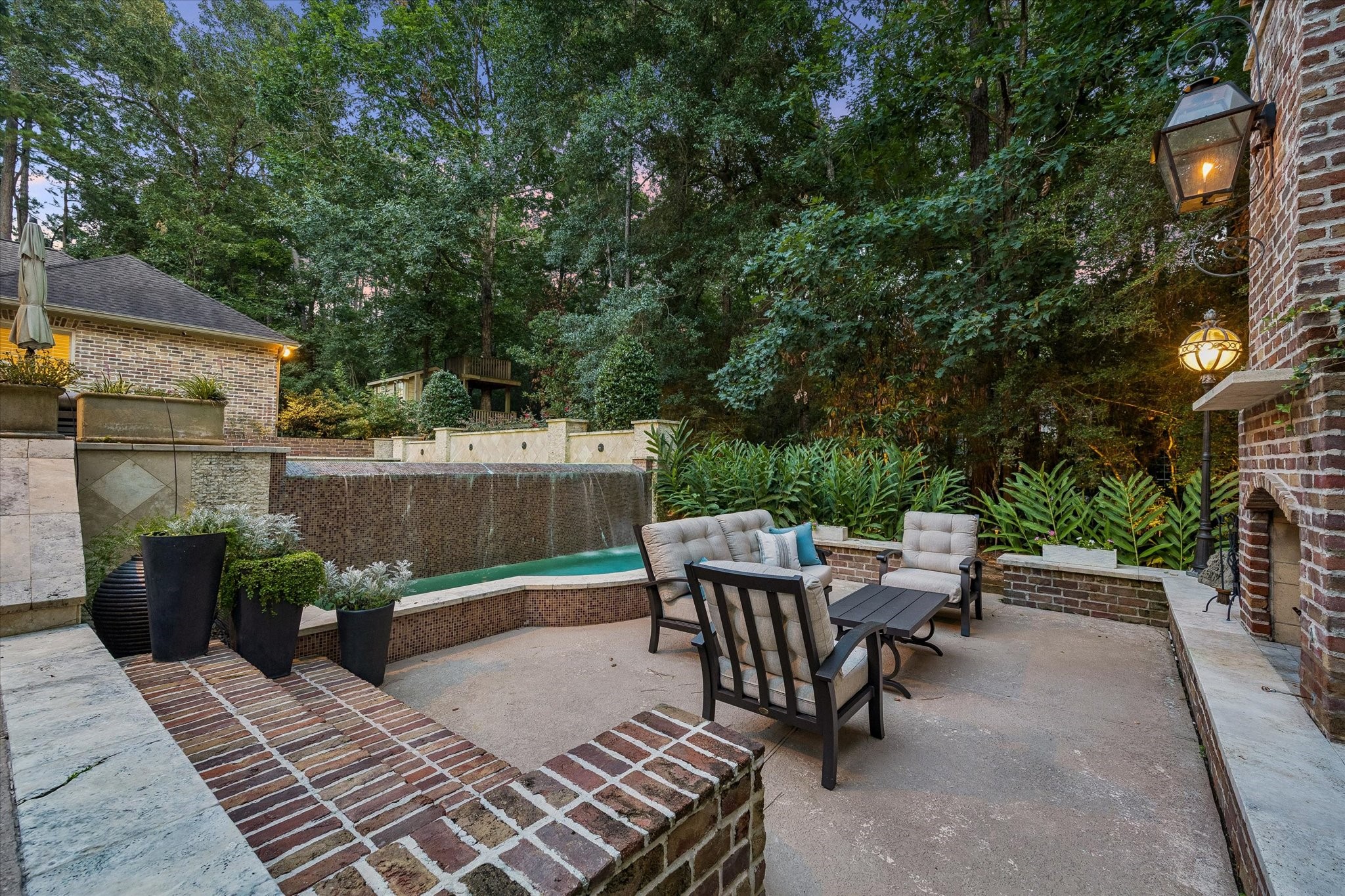 10290 Paradise Valley Drive Property Photo 32
