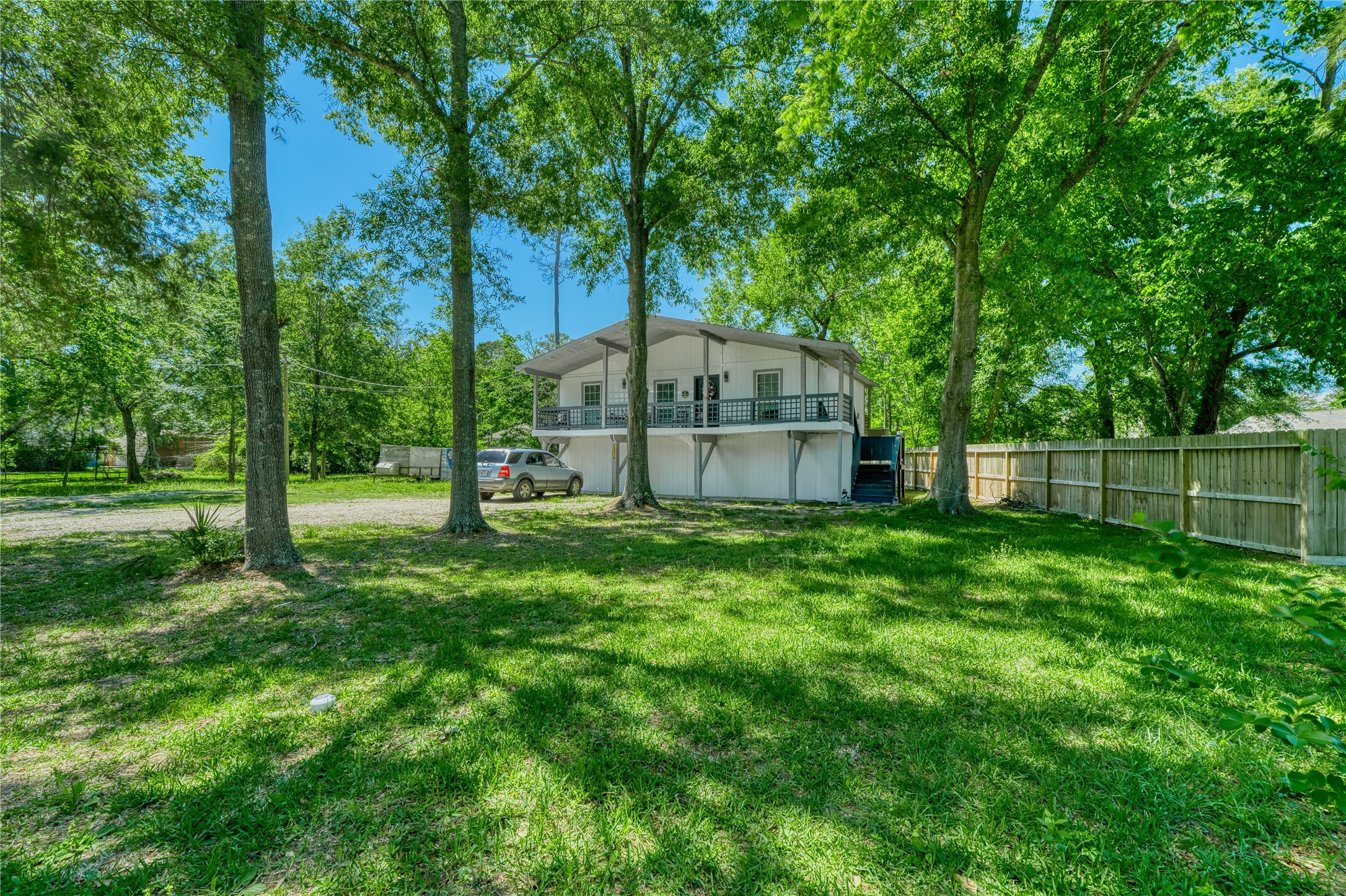 22418 E Shorewood Loop E Property Photo 4