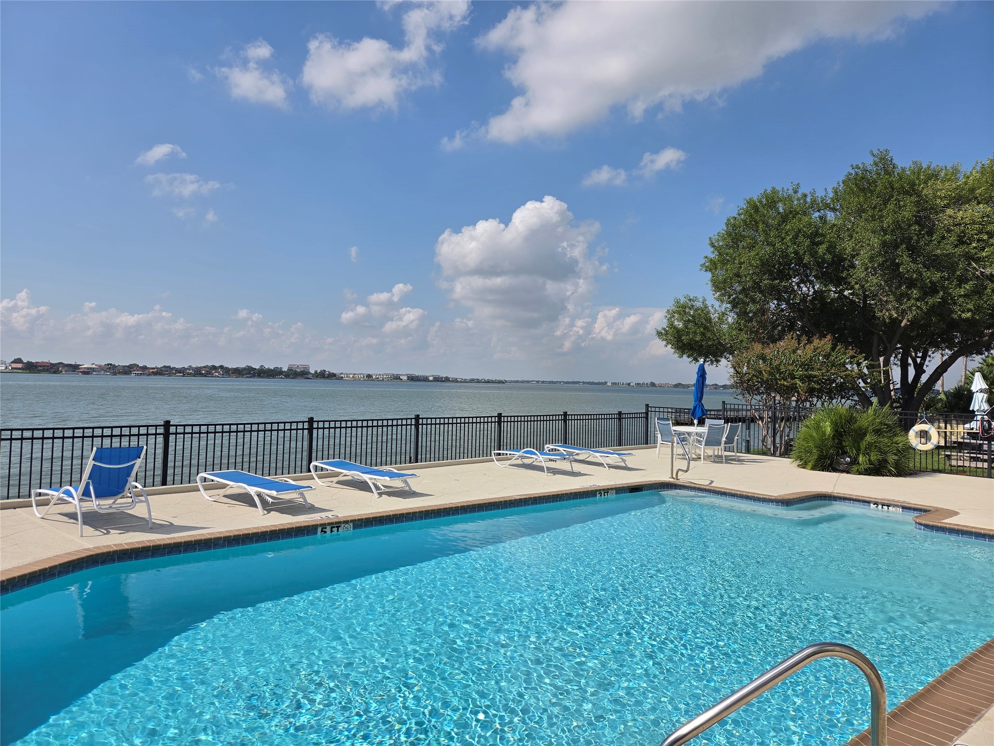 104 Yacht Club Lane 104 Property Photo 6