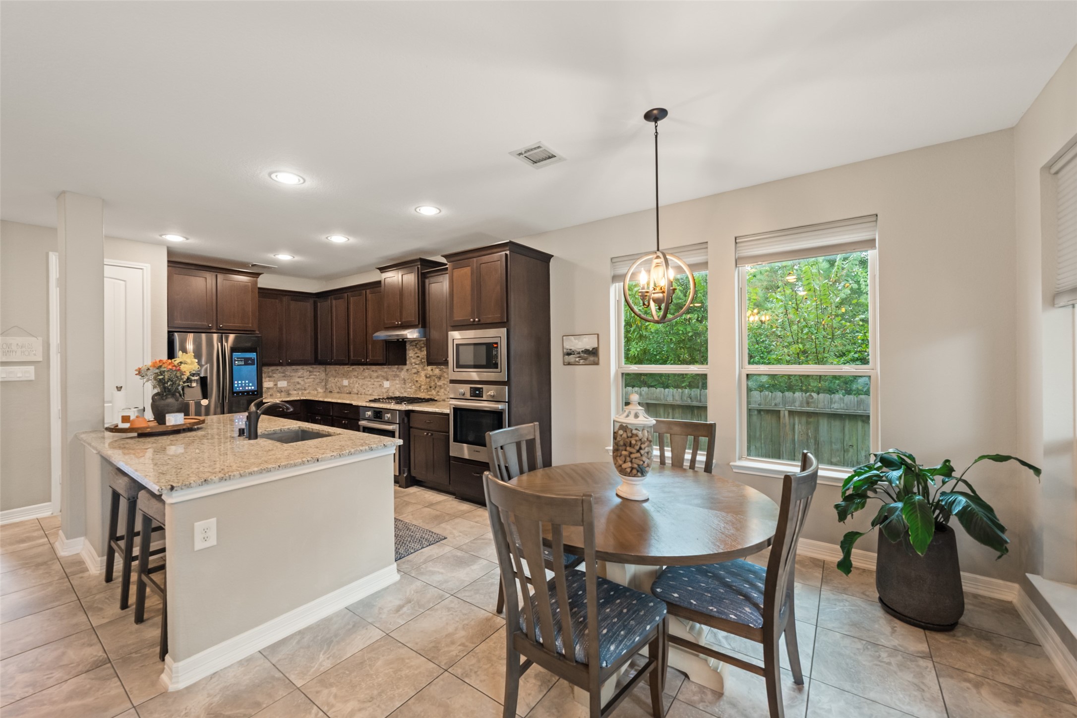 24114 Willow Rose Drive Property Photo 14