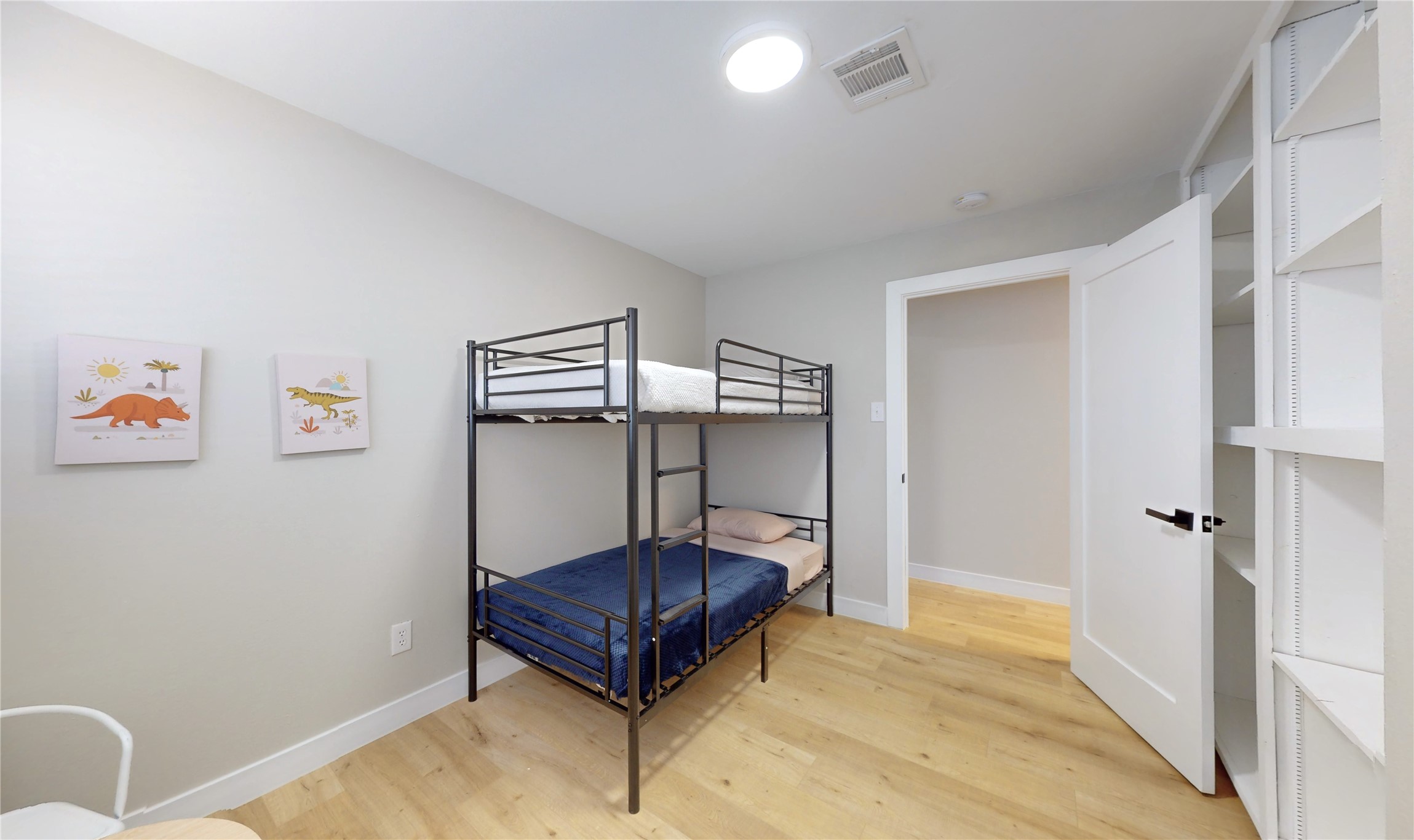 5455 Birdwood Road Property Photo 10