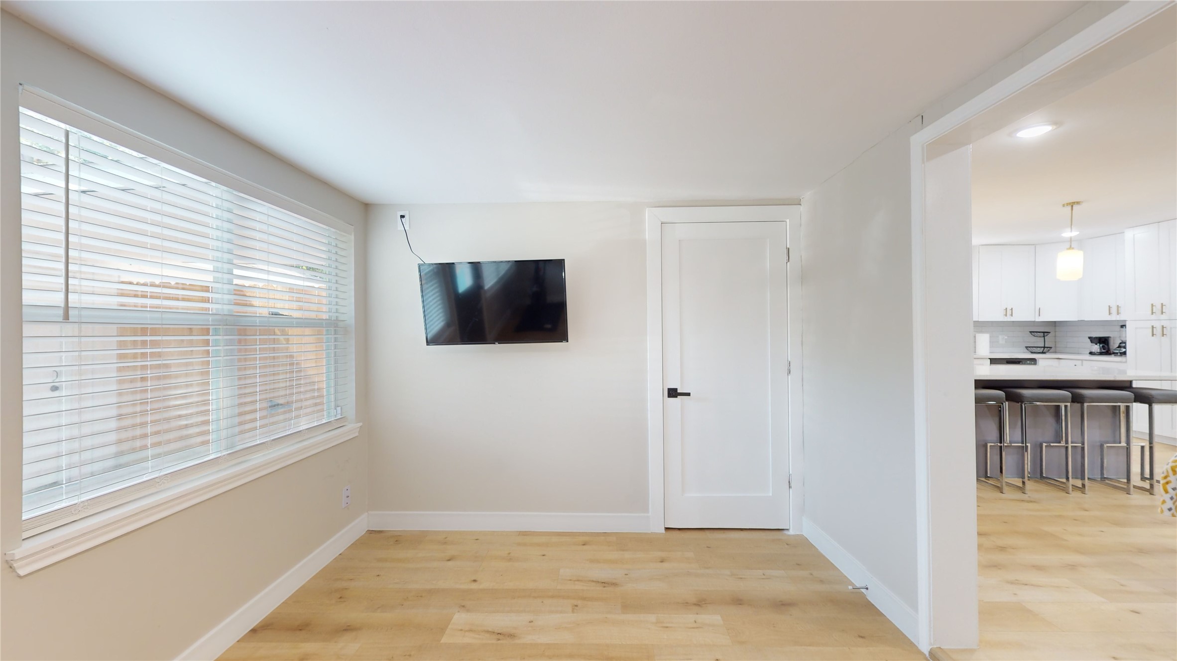 5455 Birdwood Road Property Photo 20