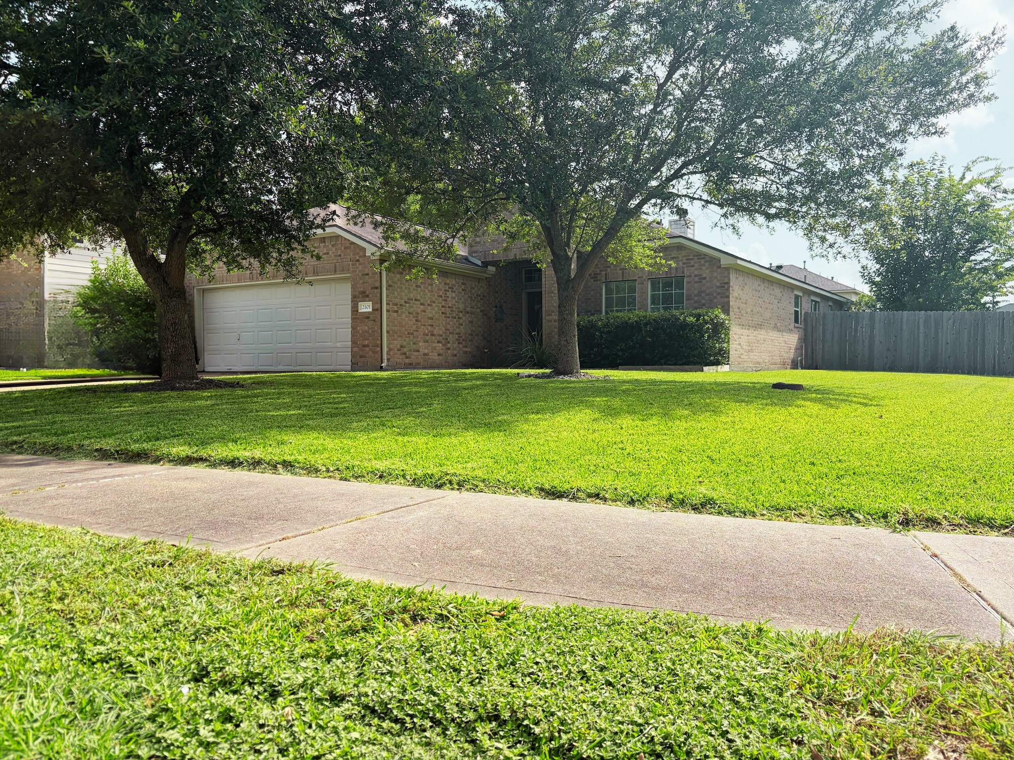 2101 Laughing Gull Lane Property Photo 2
