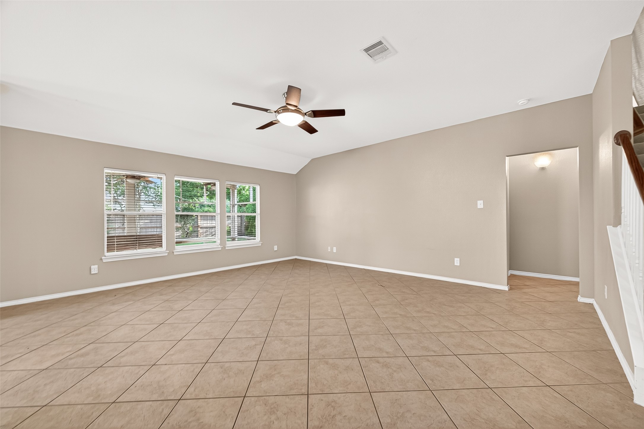 16715 Red Falls Circle Property Photo 3
