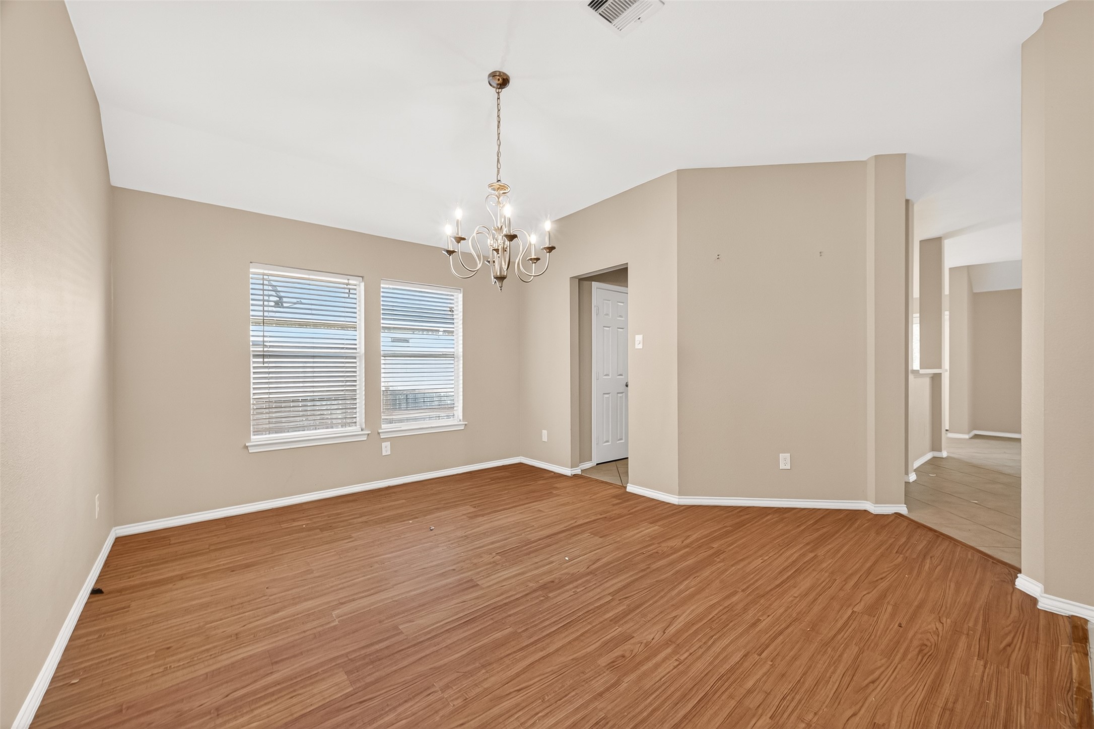 16715 Red Falls Circle Property Photo 9
