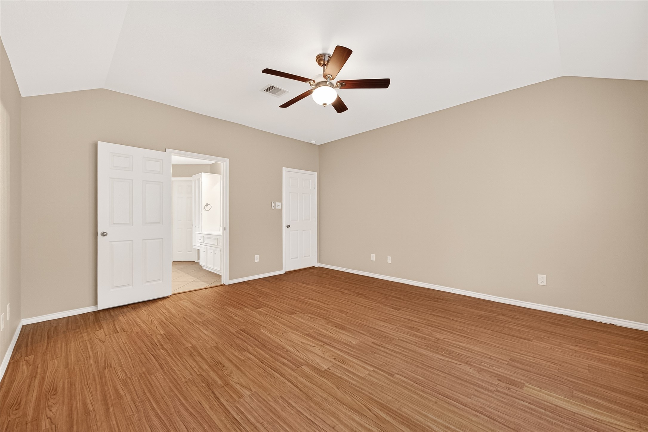 16715 Red Falls Circle Property Photo 14