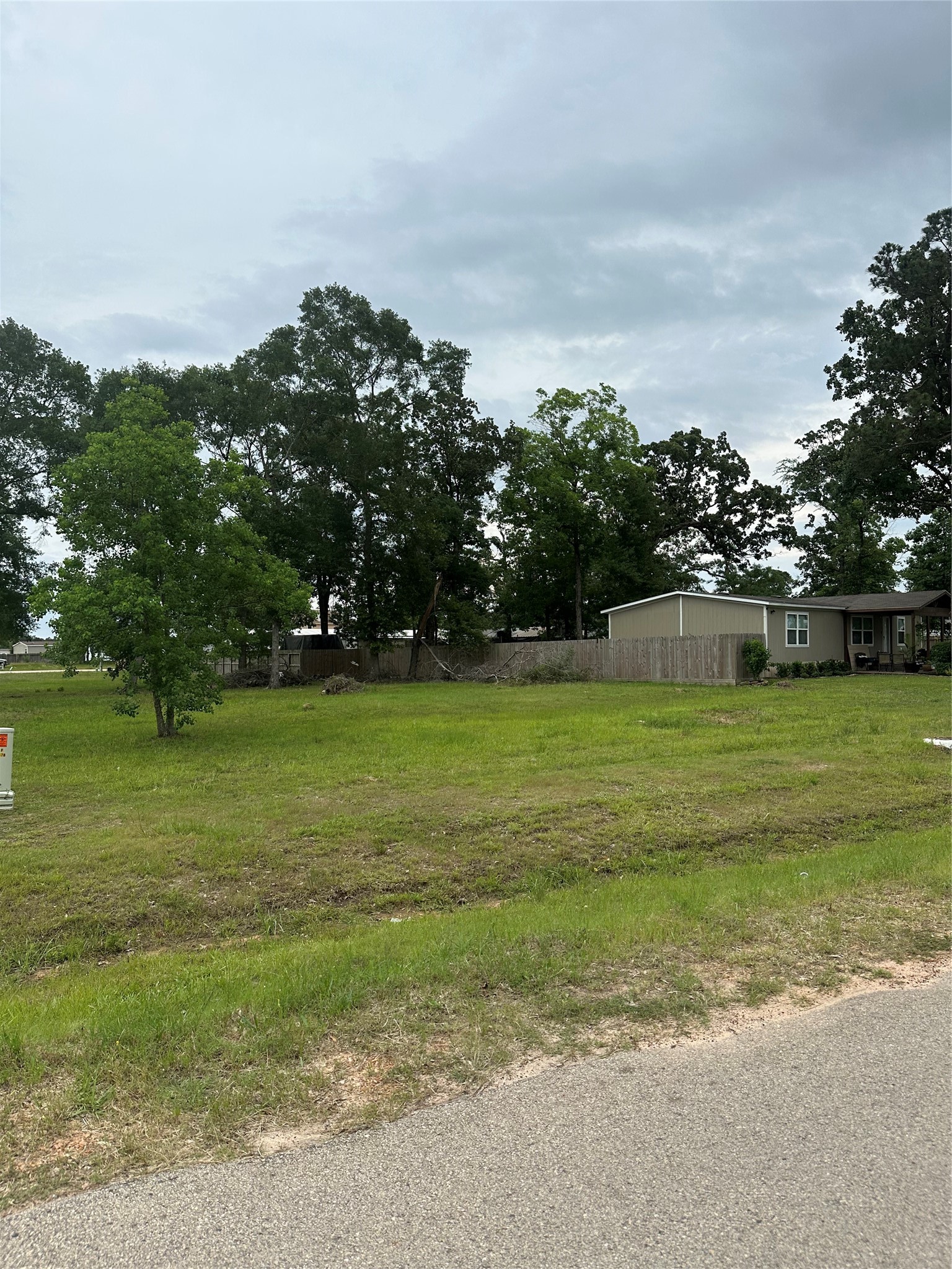 672 Wexford Drive Property Photo 7