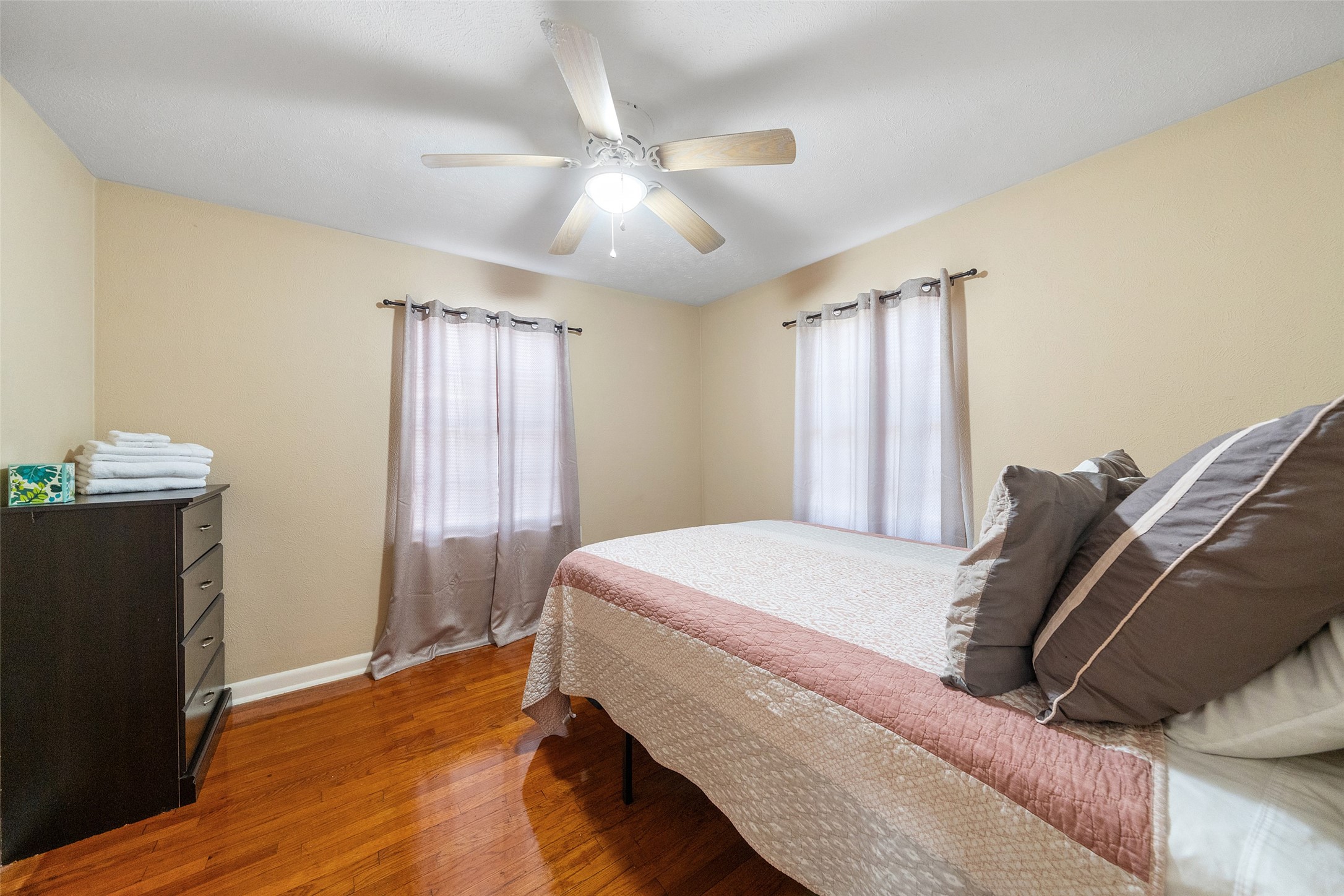 1105 Thomas Avenue Property Photo 22