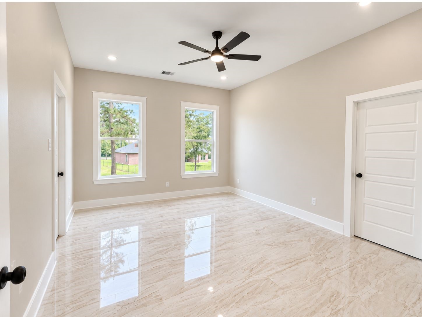 15200 Tosca Ln Property Photo 6