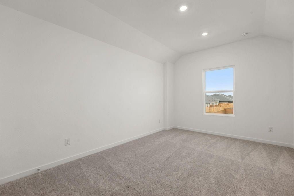 6411 Symphony Wave Dr Property Photo 26