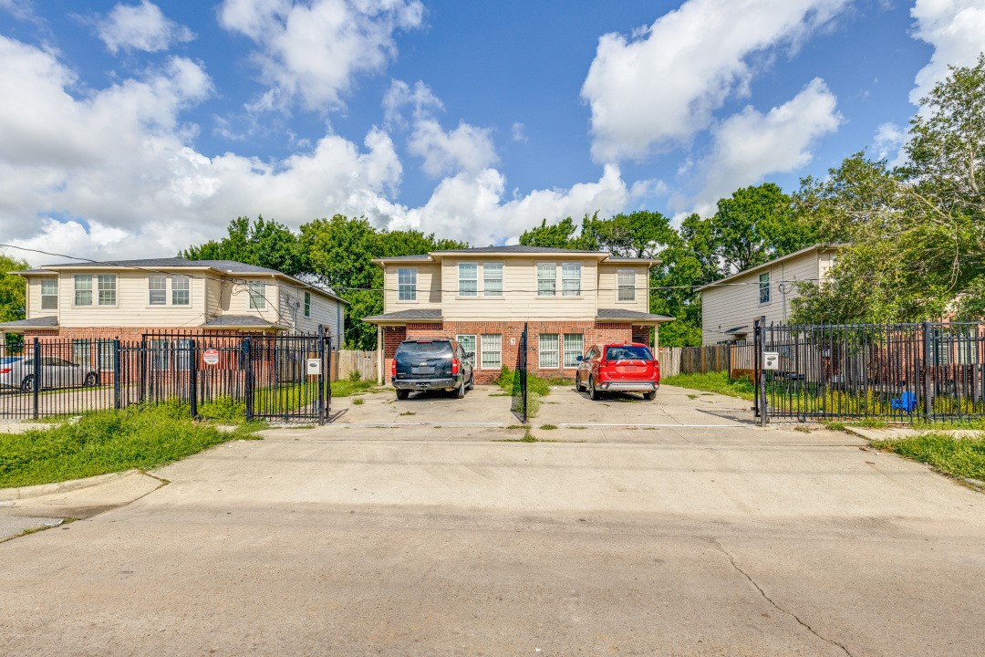 8126 Jutland Road Property Photo 1