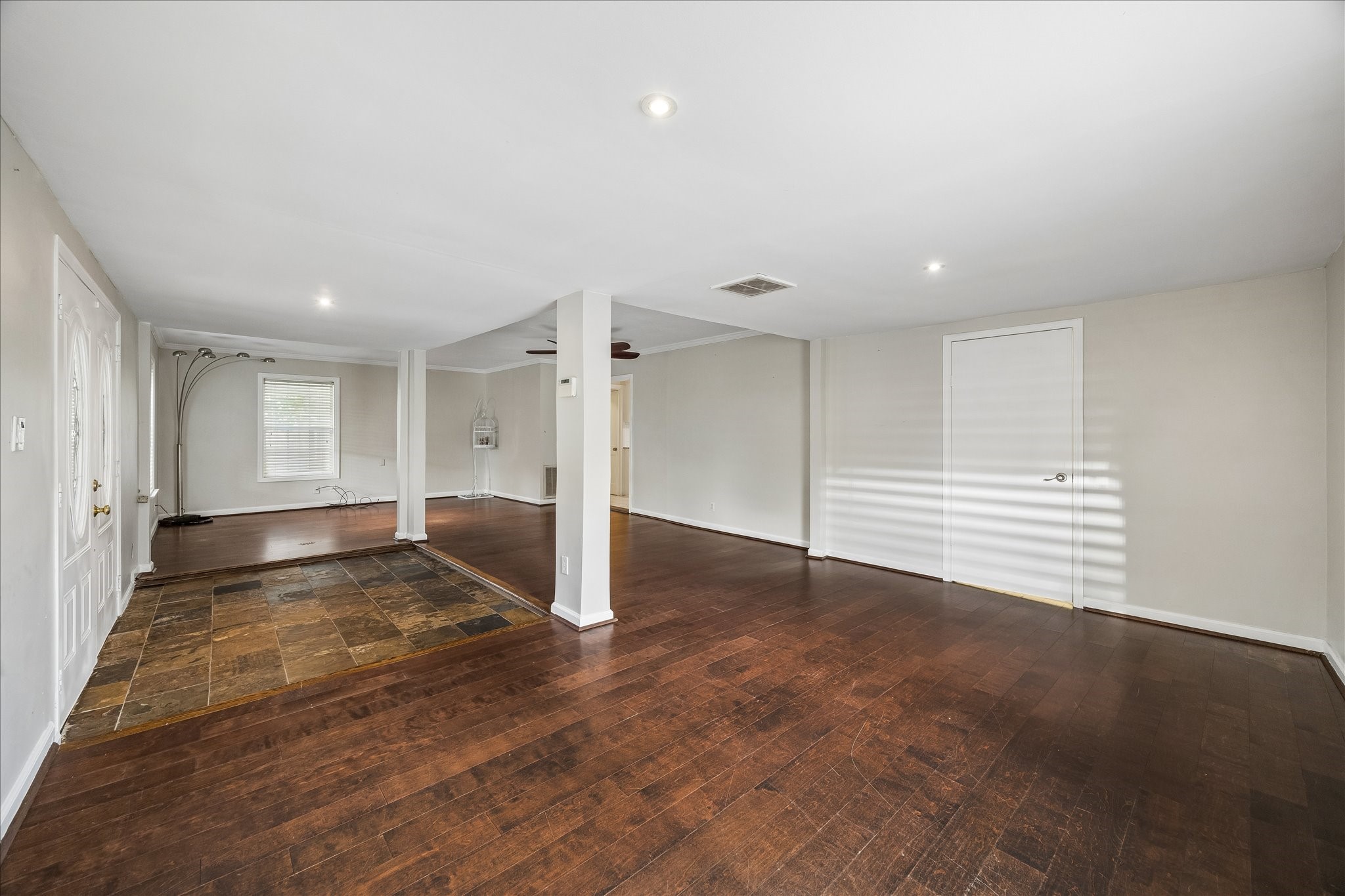 6621 Westview Property Photo 3